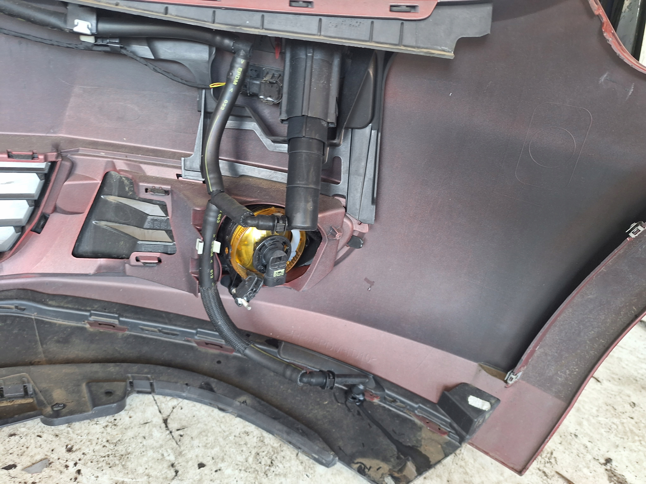 VOLKSWAGEN GOLF VI 08-13 bumper XENON + 4 X PDC