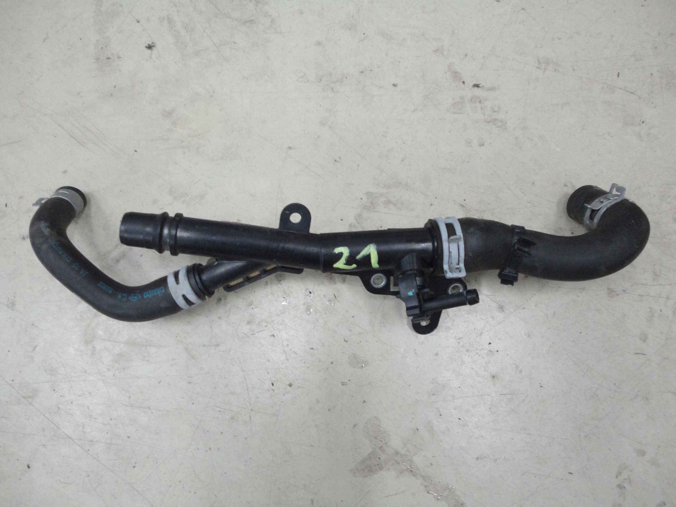 KRÓCIEC WODY RENAULT NISSAN X-TRAIL 1.6 DCI R9M