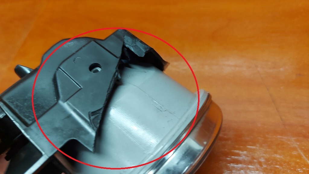 fog light left front TOYOTA RAV4 V 18- PRIUS