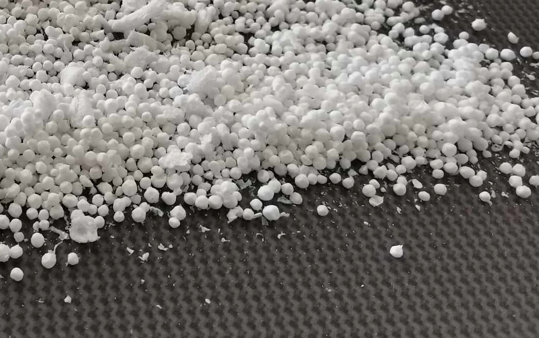 Wypełniacz regranulat styropianowy plus xps 200 l Ilość granulatu 200 l