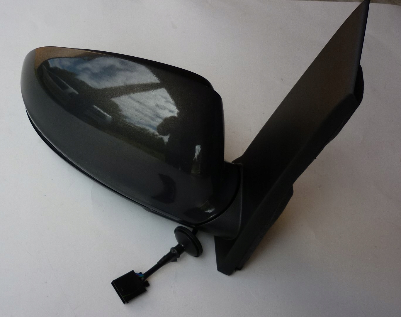 opel Astra 4 J зеркало правое с 177 5 пин