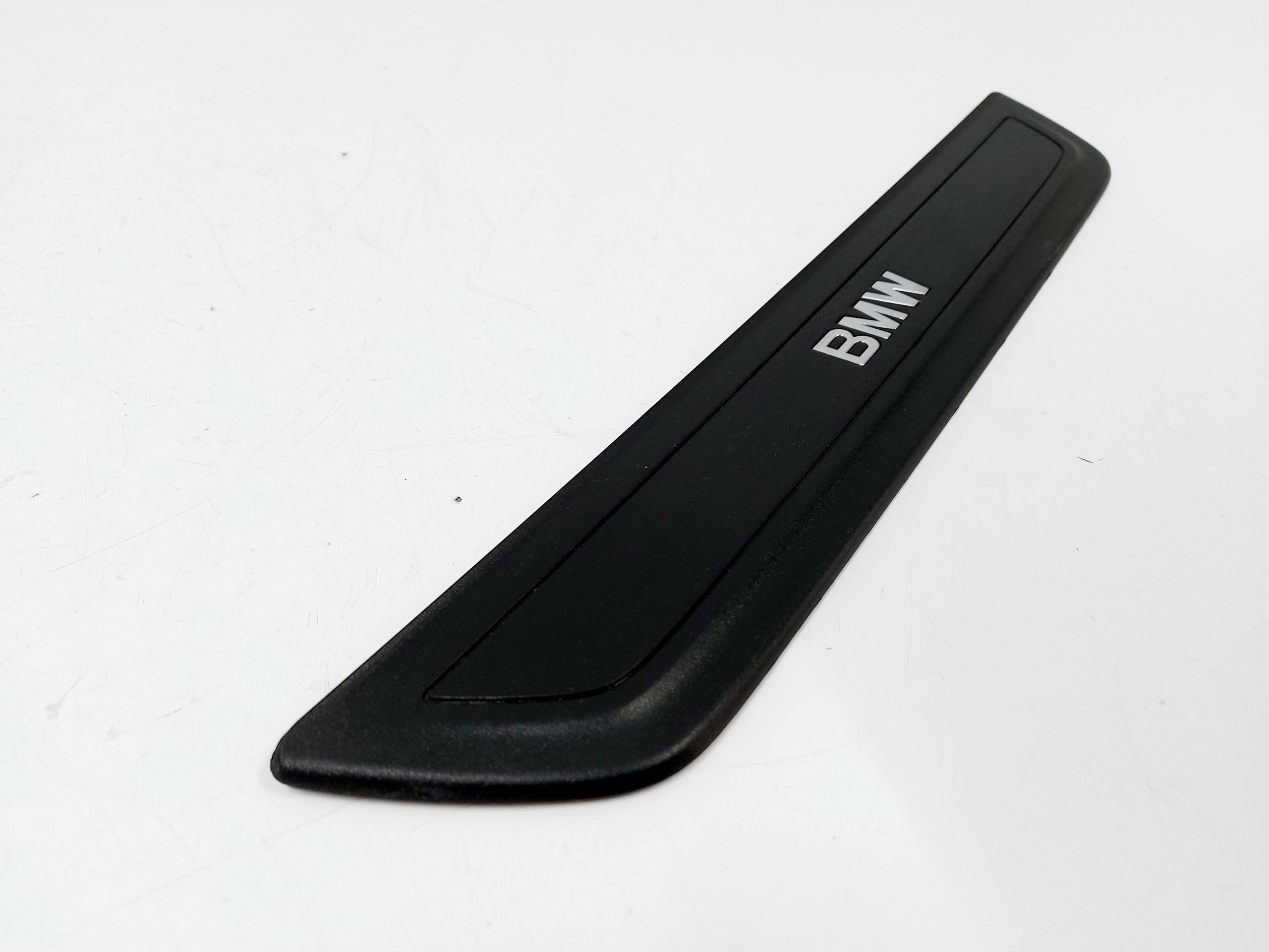 BMW X3 F25 X4 F26 15r. Listwa progowa nakładka przód 7205597 Producent części BMW OE