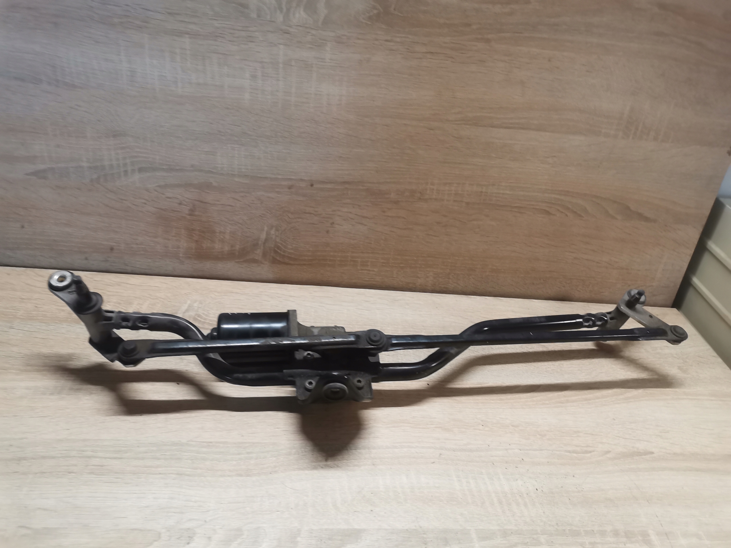 Wischergestänge PRZEDNICH VOLKSWAGEN T6 T5 7E1955113B
