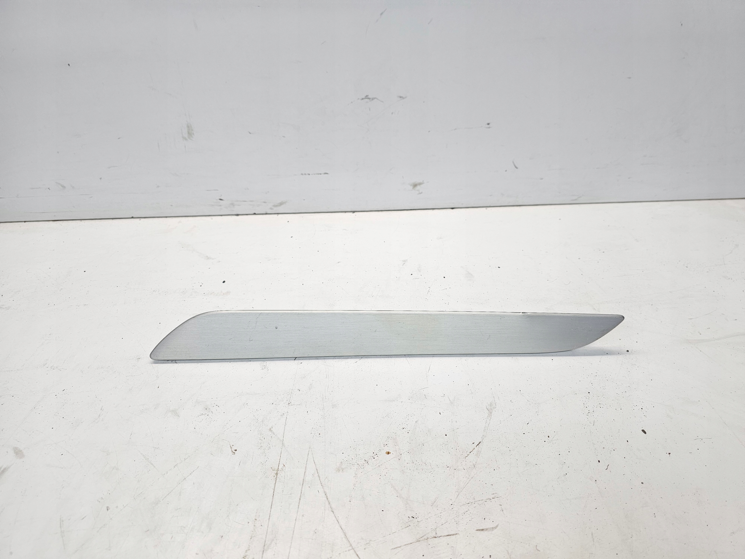 moulding DEKOR door left rear part AUDI Q3 8U 8U0867419