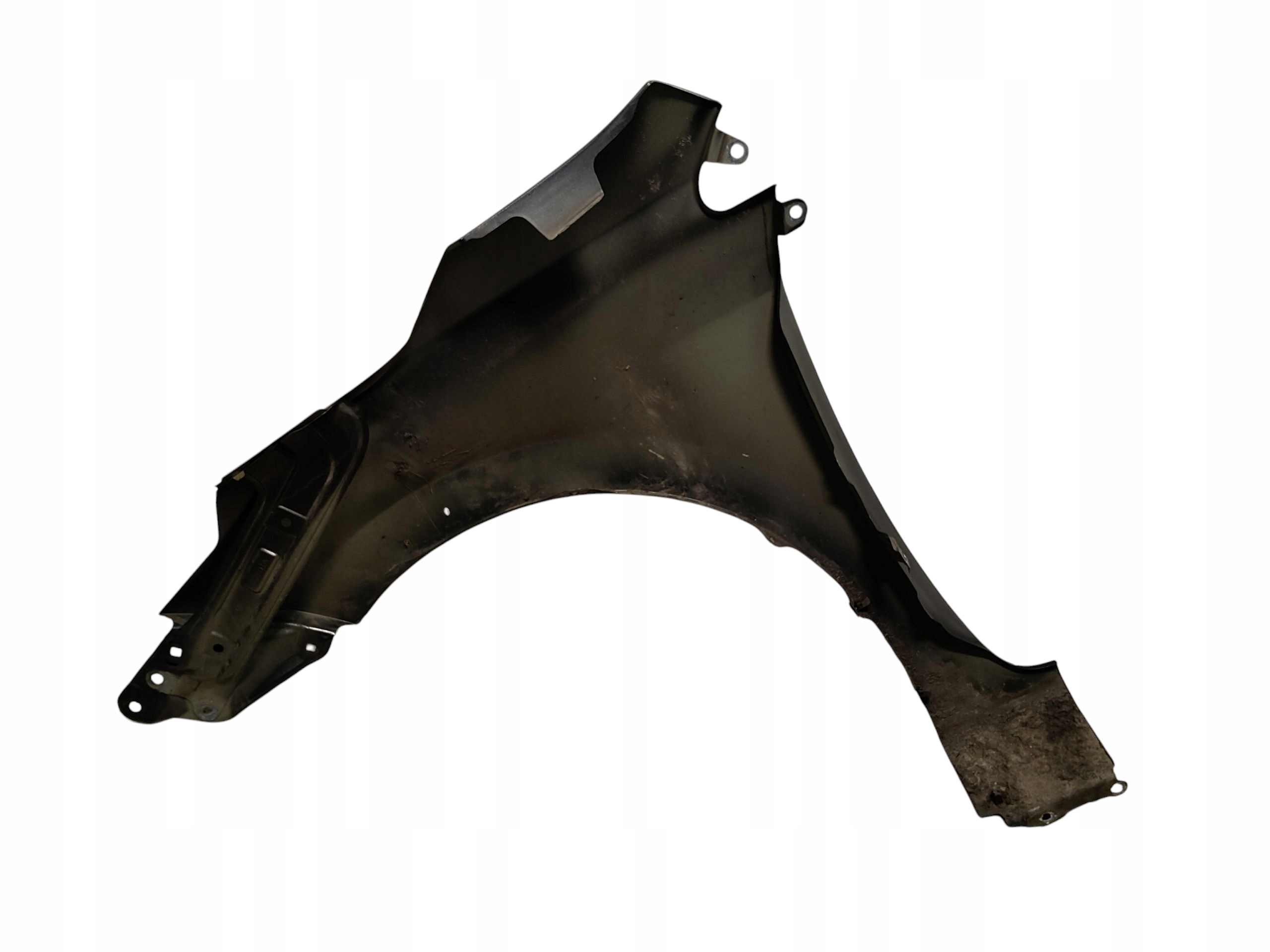 fender right front front TOYOTA COROLLA E18 LAK: 1G3 (13-16)