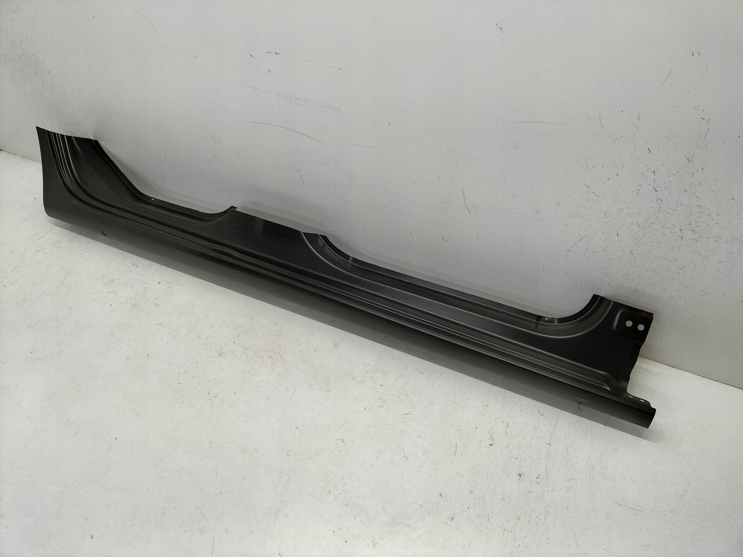 threshold side right SKODA SCALA 19