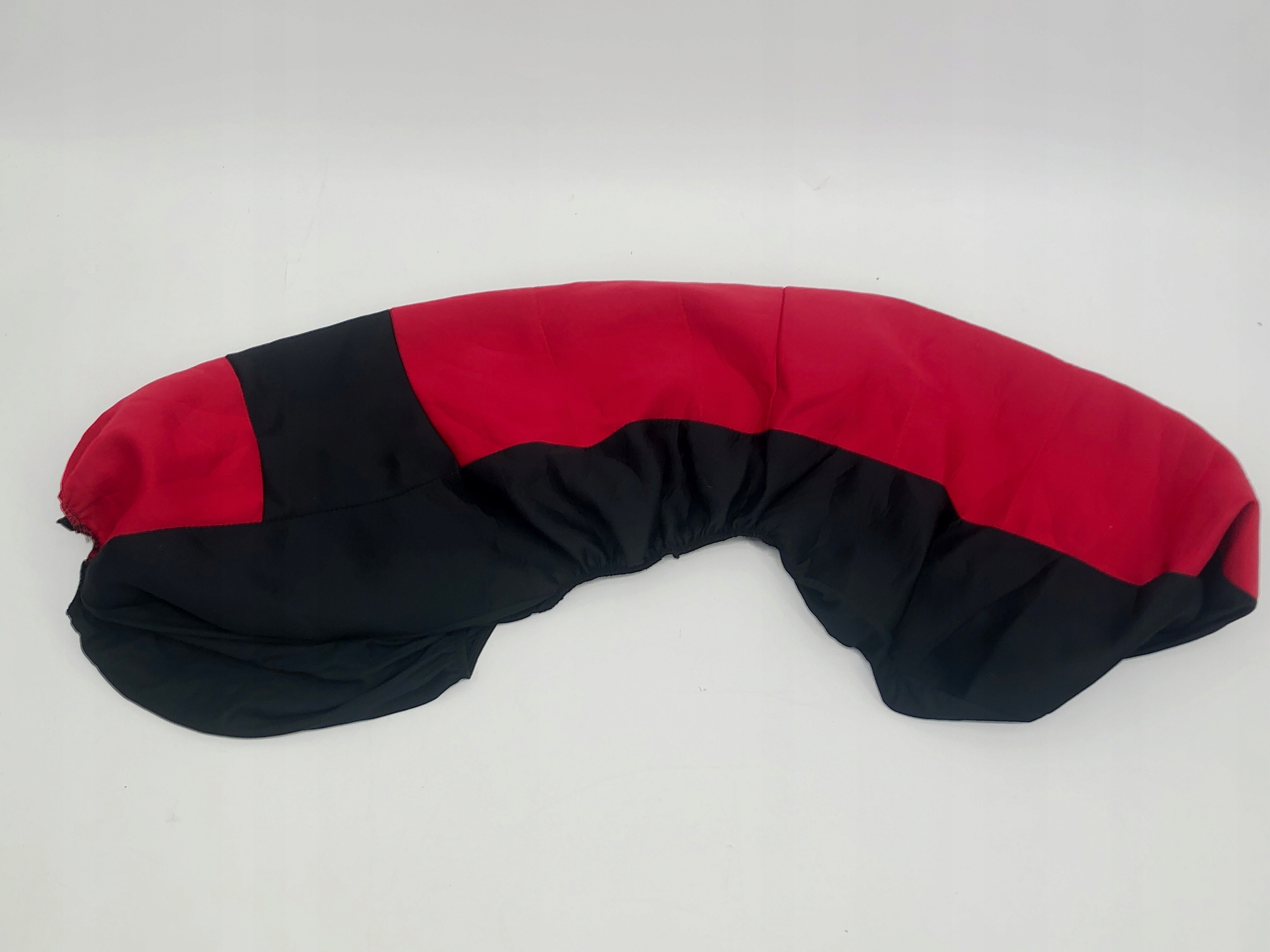 Lupex Shop A18 универсальные автомобильные чехлы