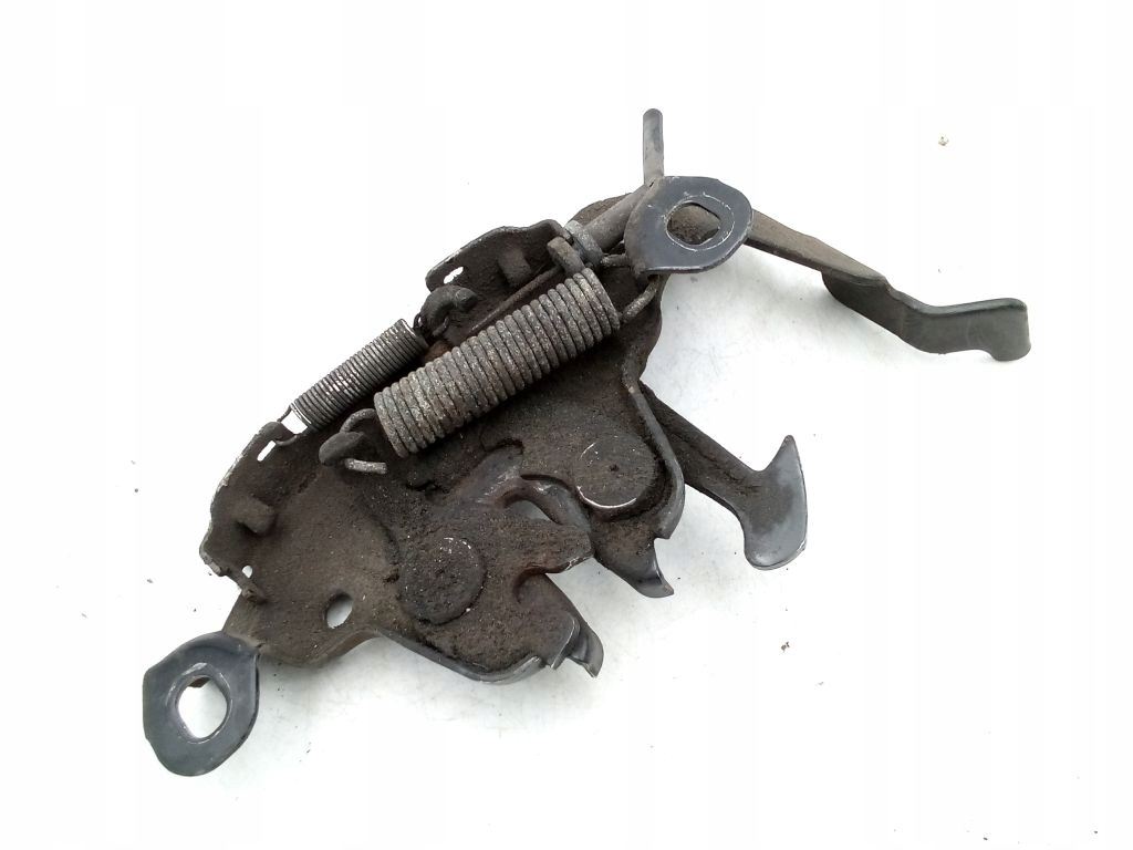 Nissan Qashqai and 1 bonnet latch lock
