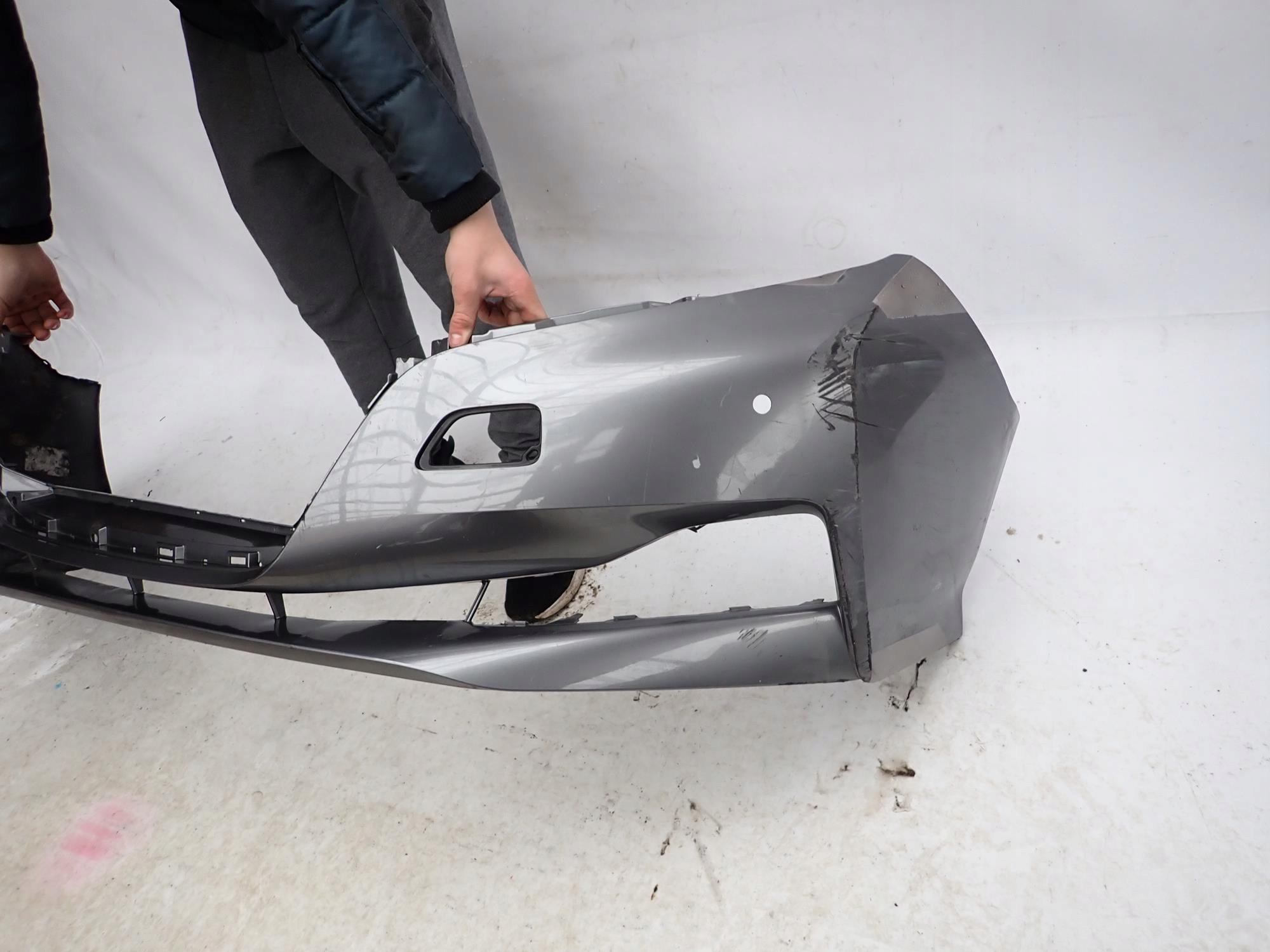 NISSAN LEAF II 2 17-> bumper front front PDC