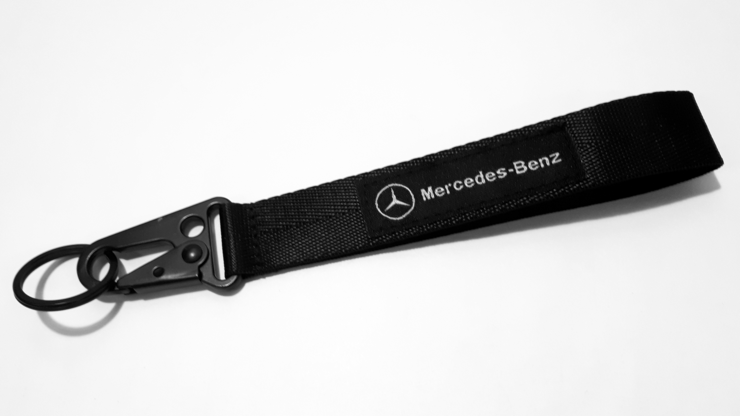 

Smycz Mercedes Benz gruba czarna