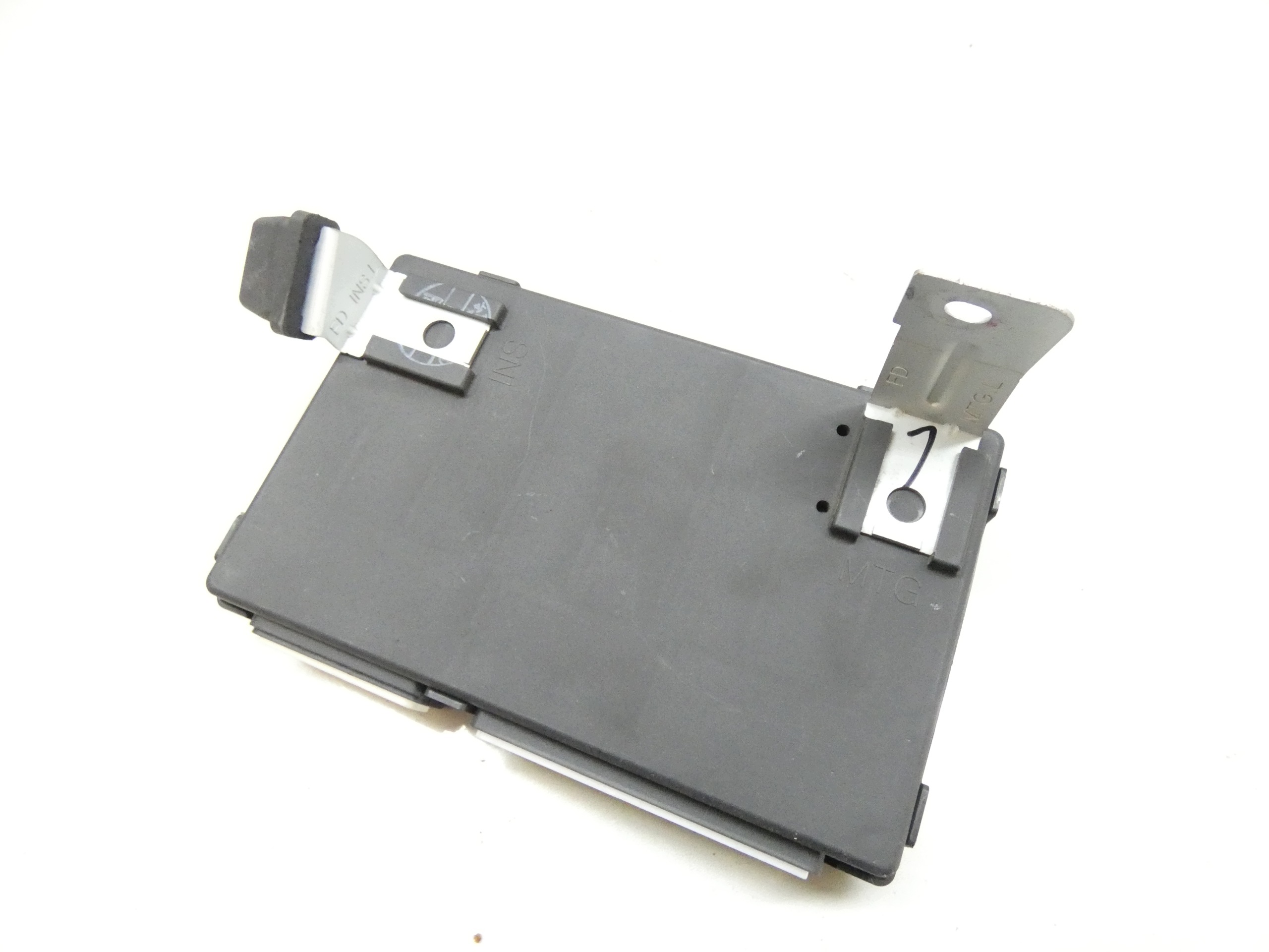 Unité commande confort BCM HYUNDAI I30 et FD HB 07-12 95400-2L110
