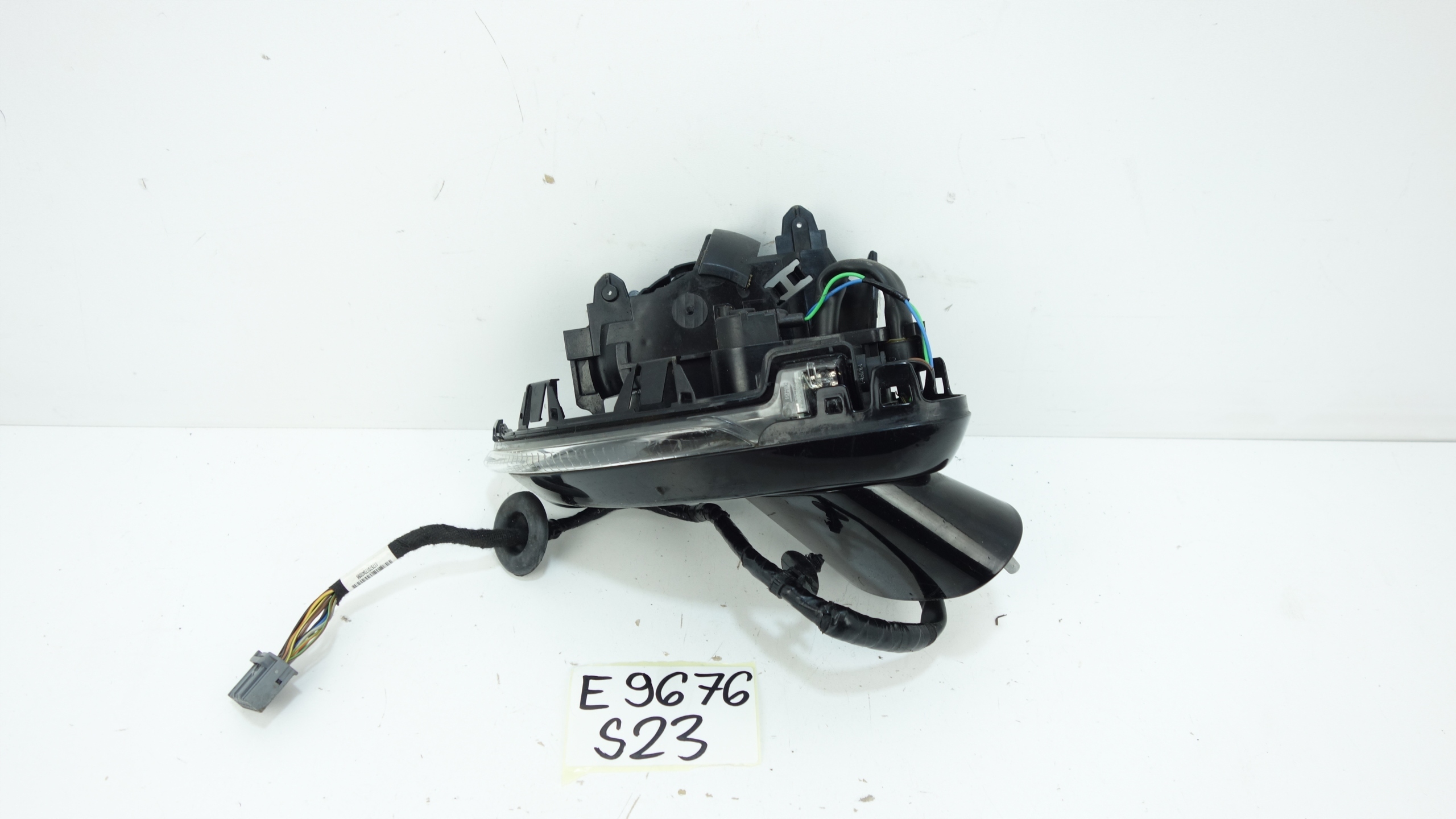 VOLVO XC40 14 PIN mirror right
