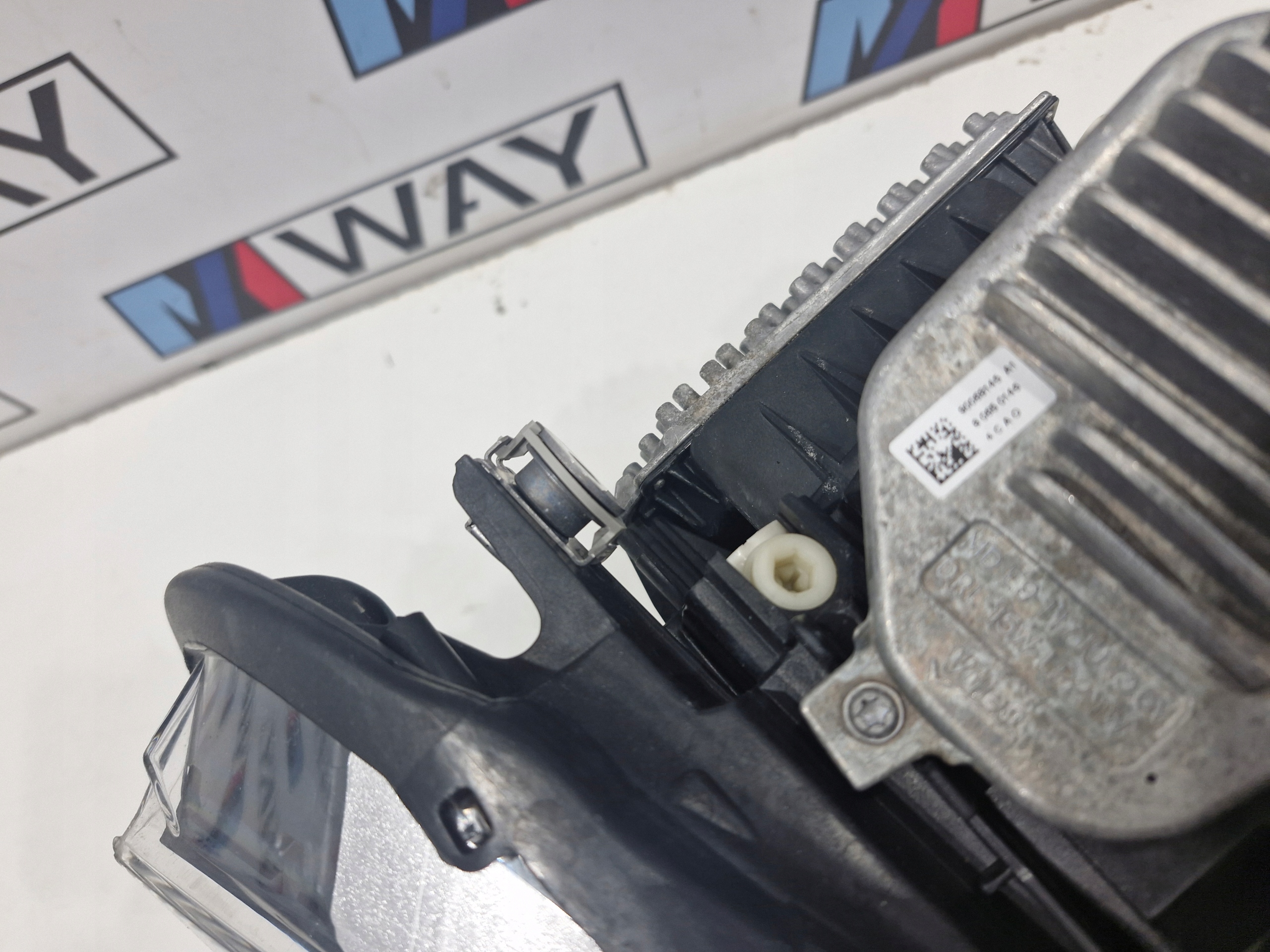 BMW X1 F48 light right front FULL LED EU complete 7495004