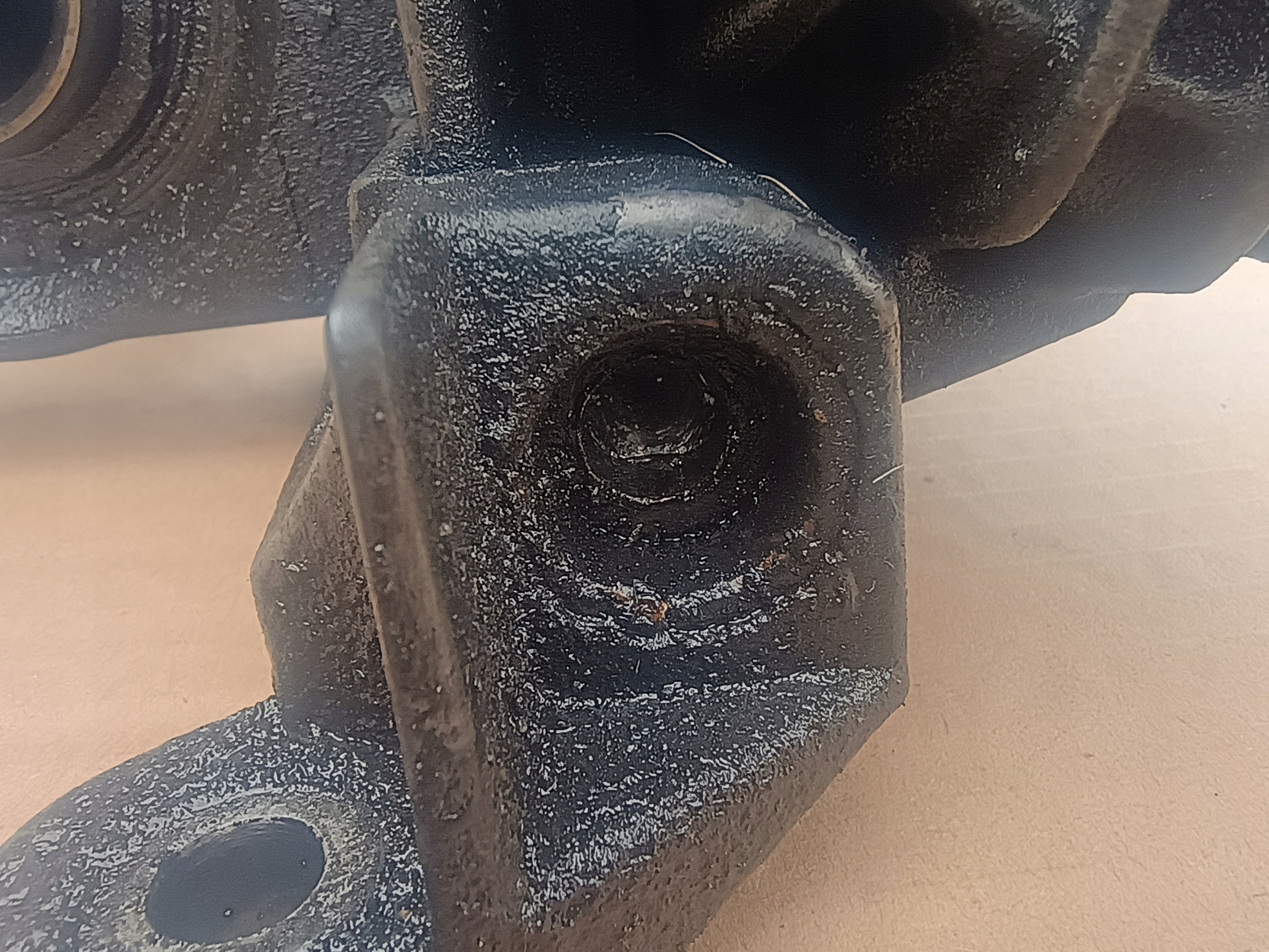 Alternateur 0124525016 SAAB 2.0 TURBO