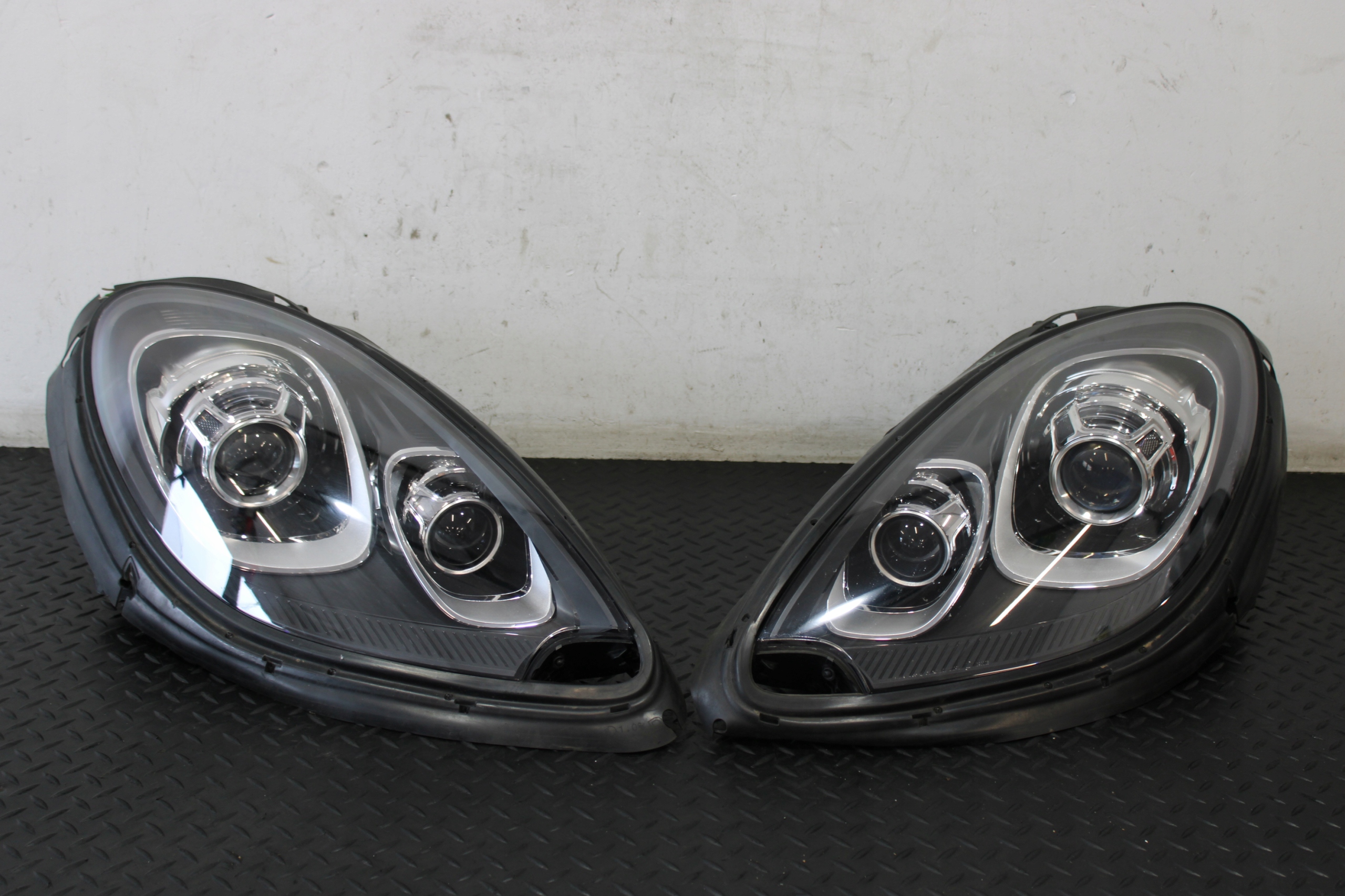 lights front front PORSCHE MACAN 95B 95B941030ET 95B941031FK