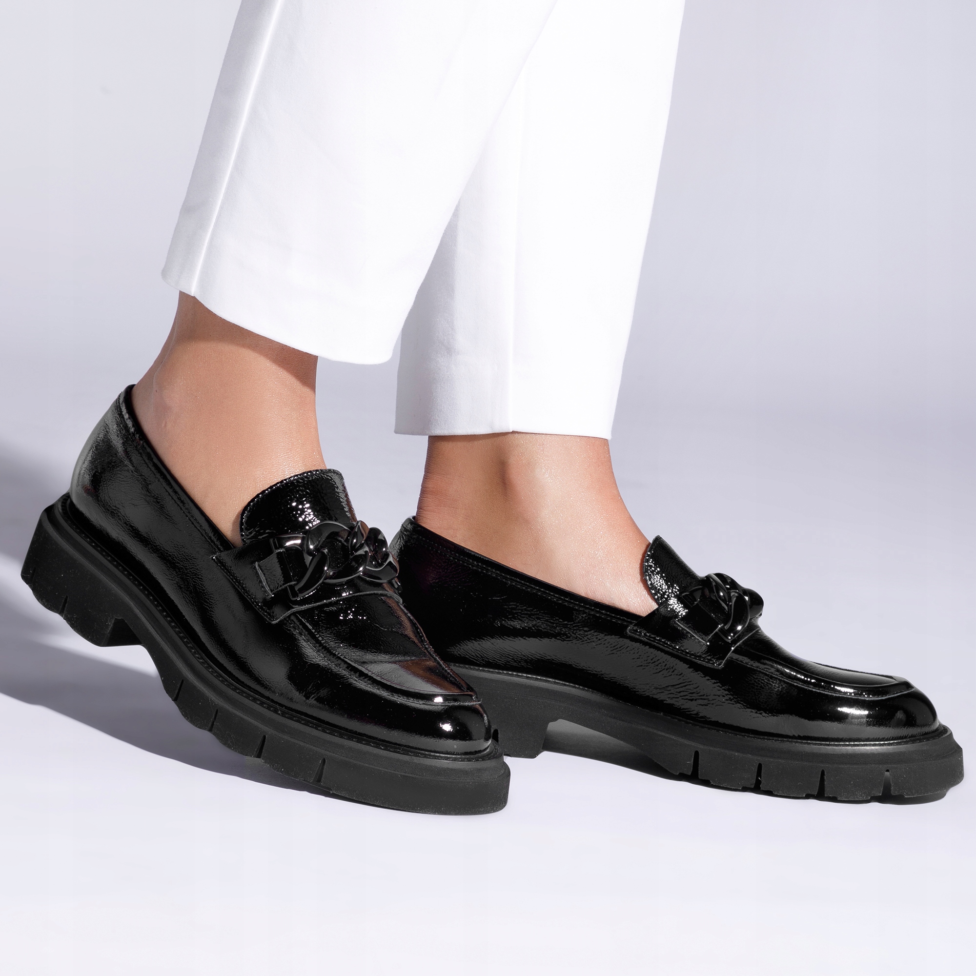 WITTCHEN damskie mokasyny skórzane czarne Wzór dominujący bez wzoru