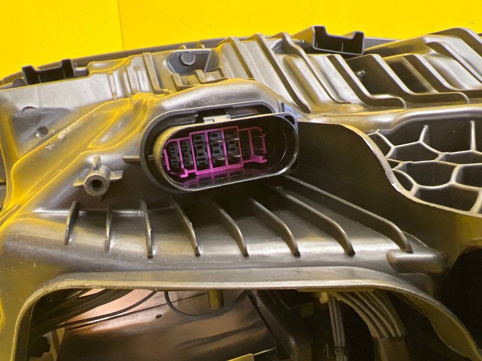 light left VW Touareg III 3 19- Full Led 761941081A