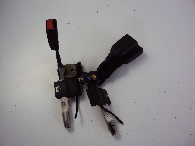 Натягувачі ременів задній комплект C-Клас W203 SND 00-07