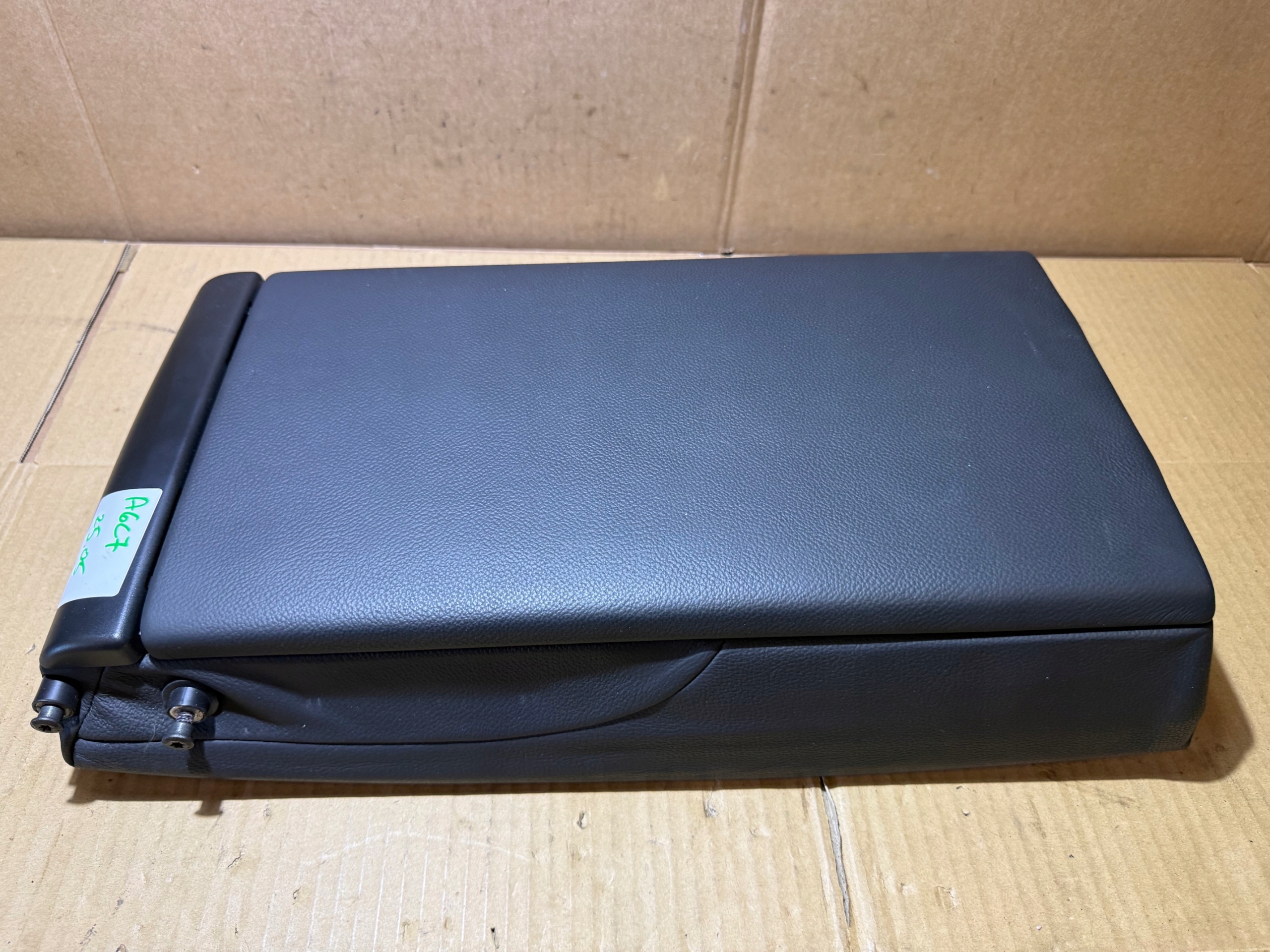 AUDI A6 C7 LIFT Armlehne KANAPY heck hinten Leder
