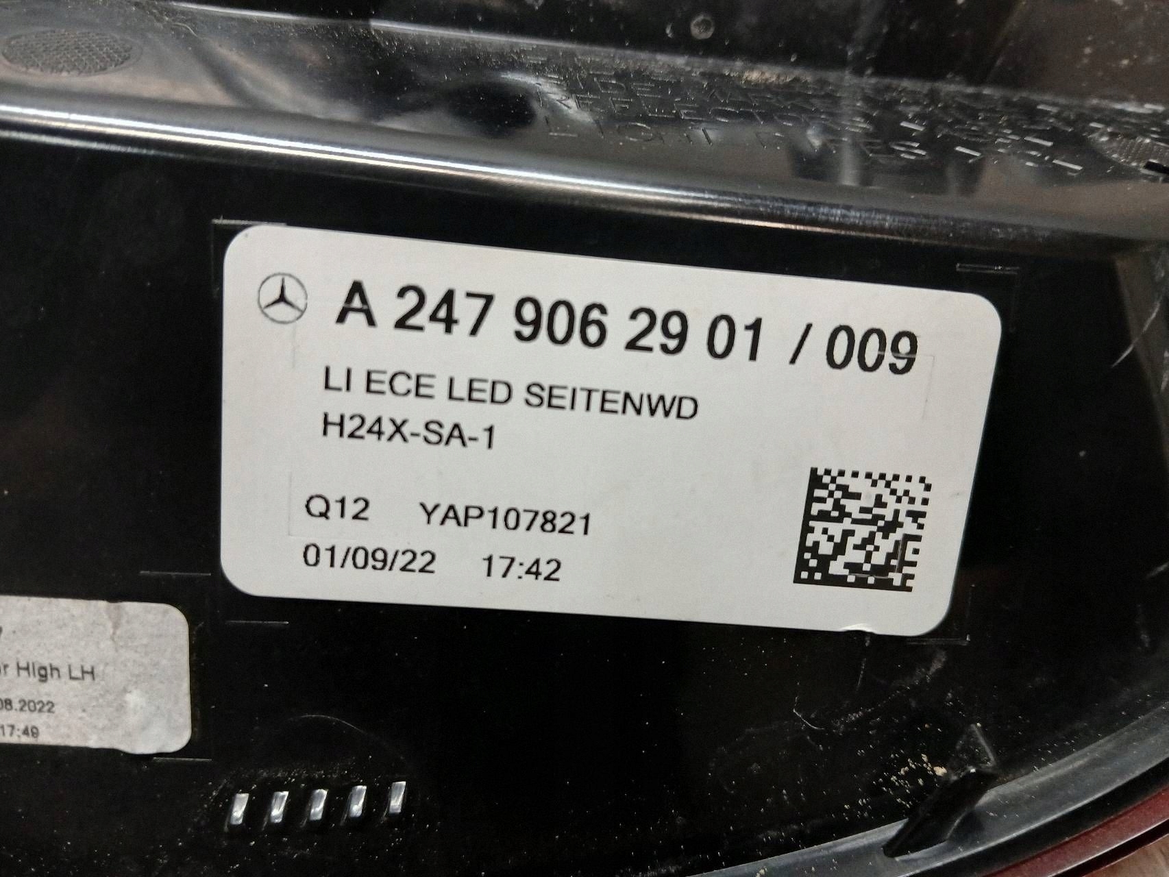 light rear part left MERCEDES EQA GLA W247 A247 LED A2479062901