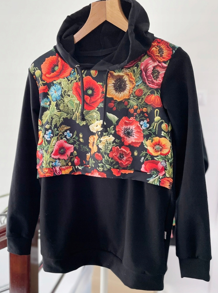 Novinka Extra Mikina Na Krmení polsko L