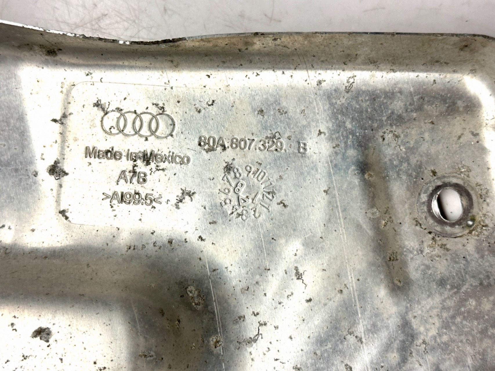 AUDI Q5 SQ5 80A FY cover heat shield of an exhaust boot rear part 80A807329B