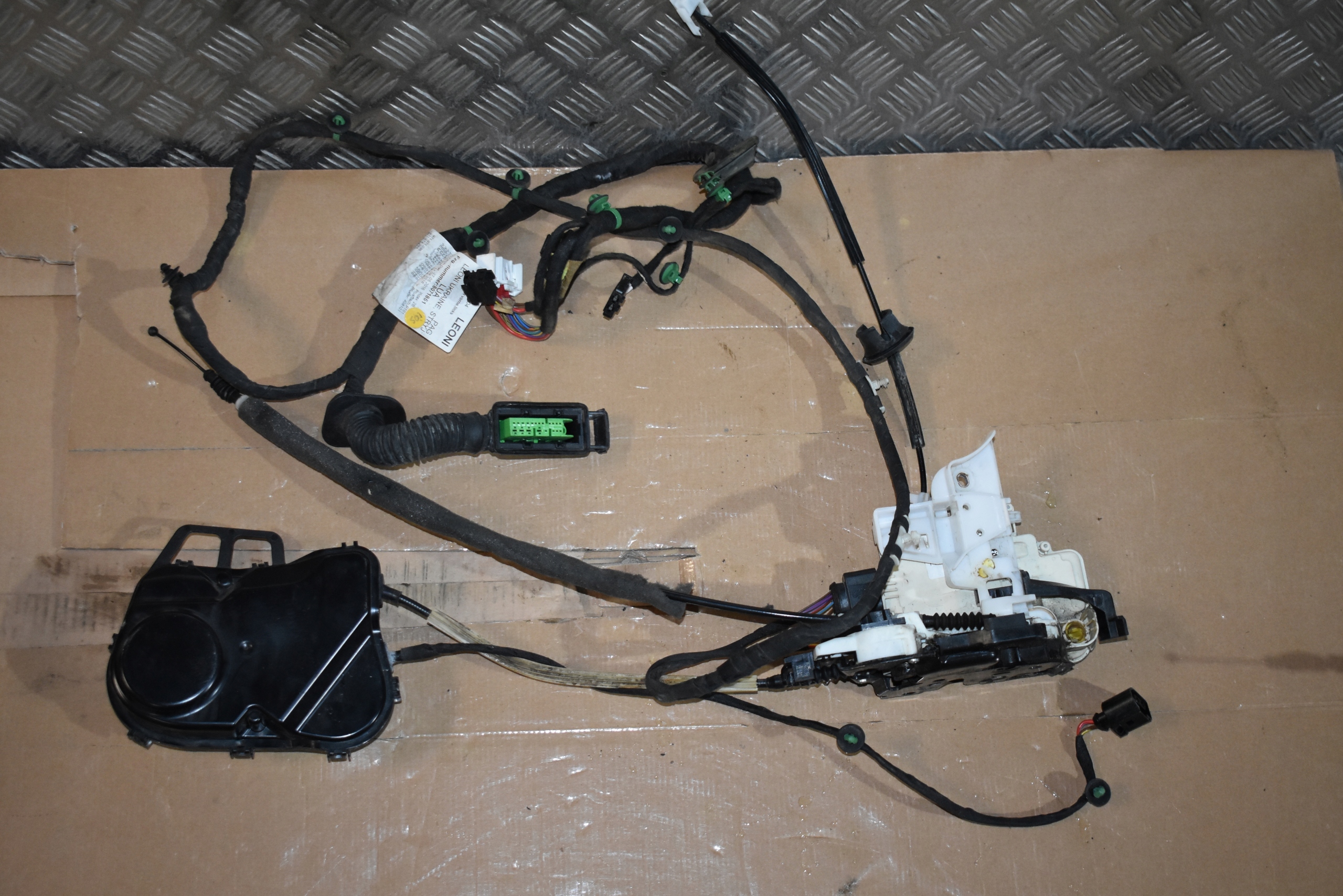 IDEALNY lock front front left + DOCIAG door PORSCHE PANAMERA 971 1