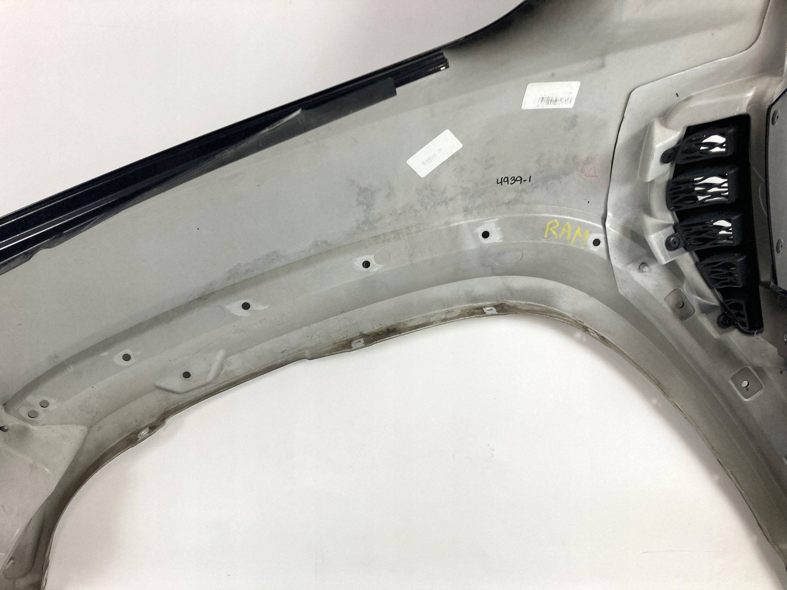 Ram 1500 TRX V 6.2 fender front right front 2021-2024 OEM
