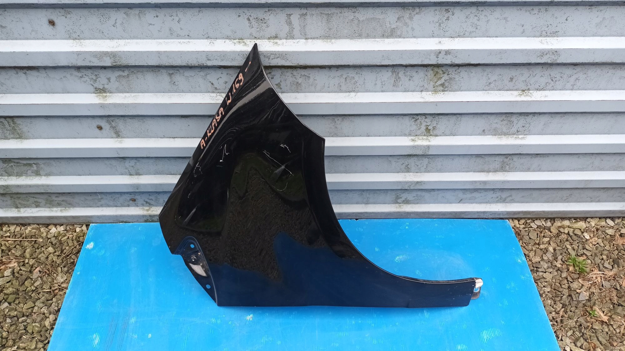 fender right front MERCEDES A-KLASA W169 2004-2012
