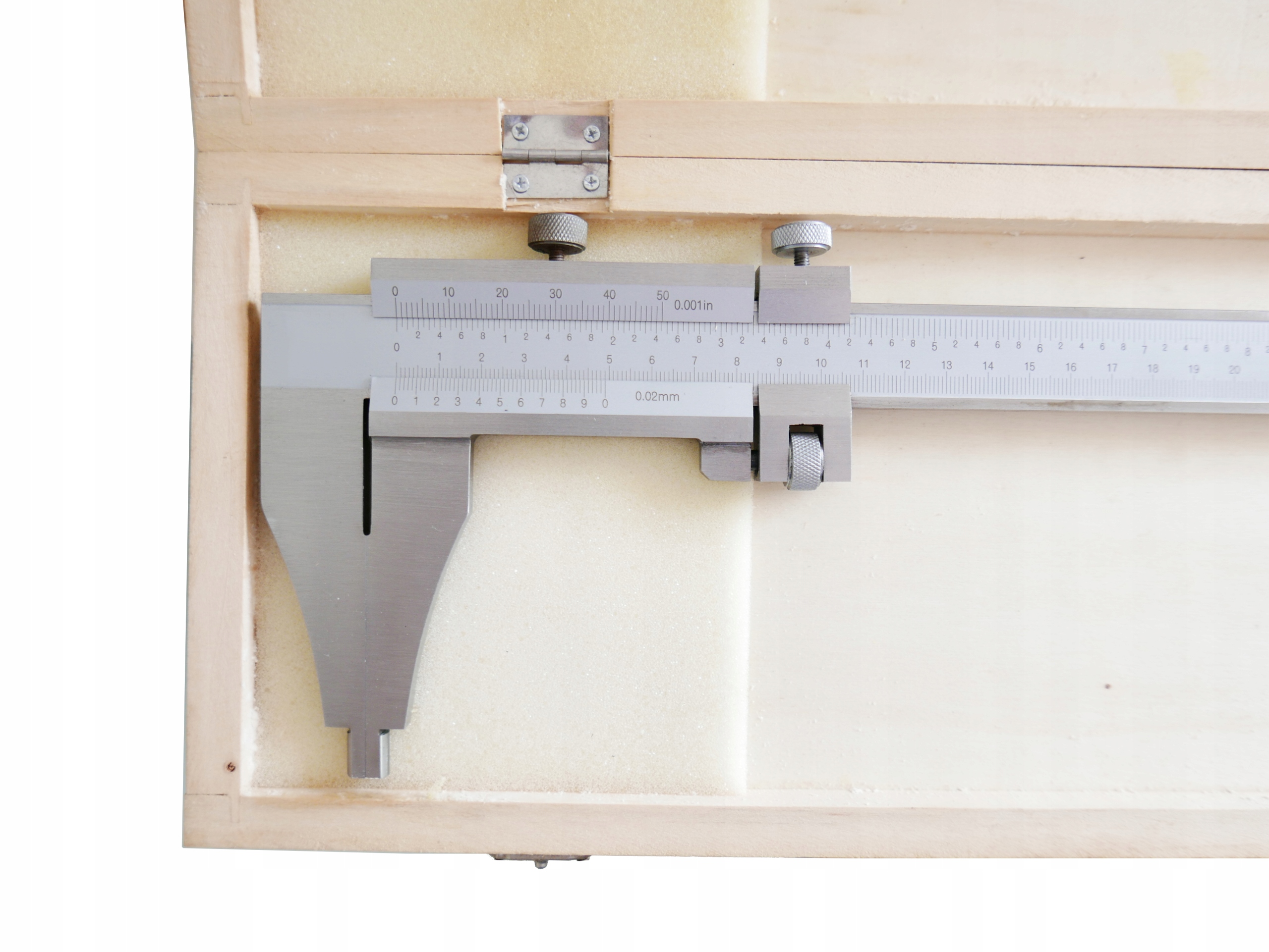 SUWMIARKA NONIUSZOWA L 900 / 125 / 0.02 mm MONOLIT Marka inna