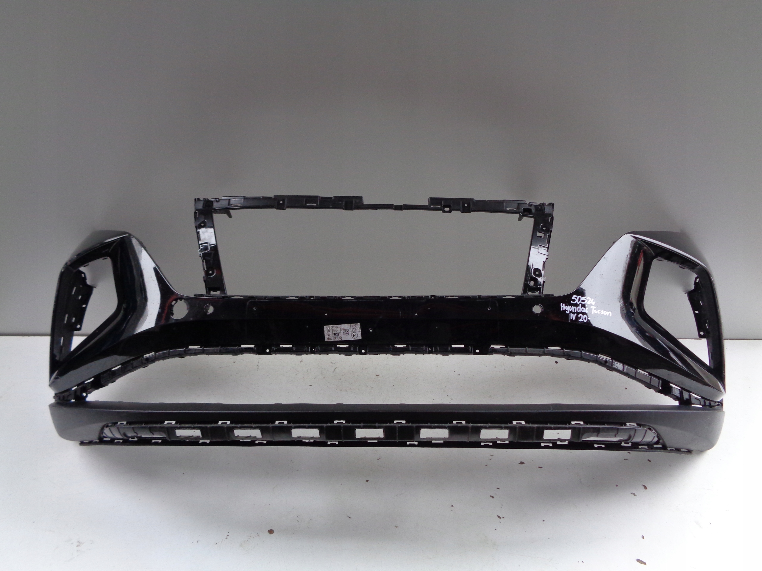 front bumper HYUNDAI TUCSON IV 20- NR 50524