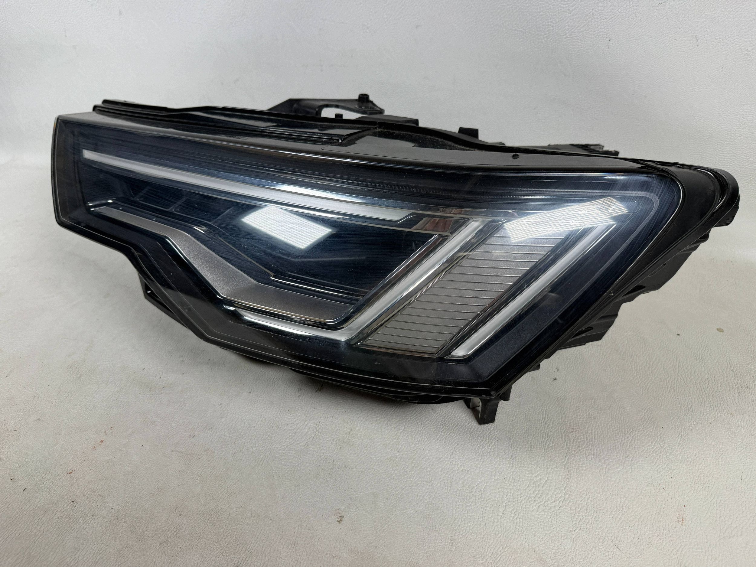 Audi A6 4K0 18- light left front front Full led