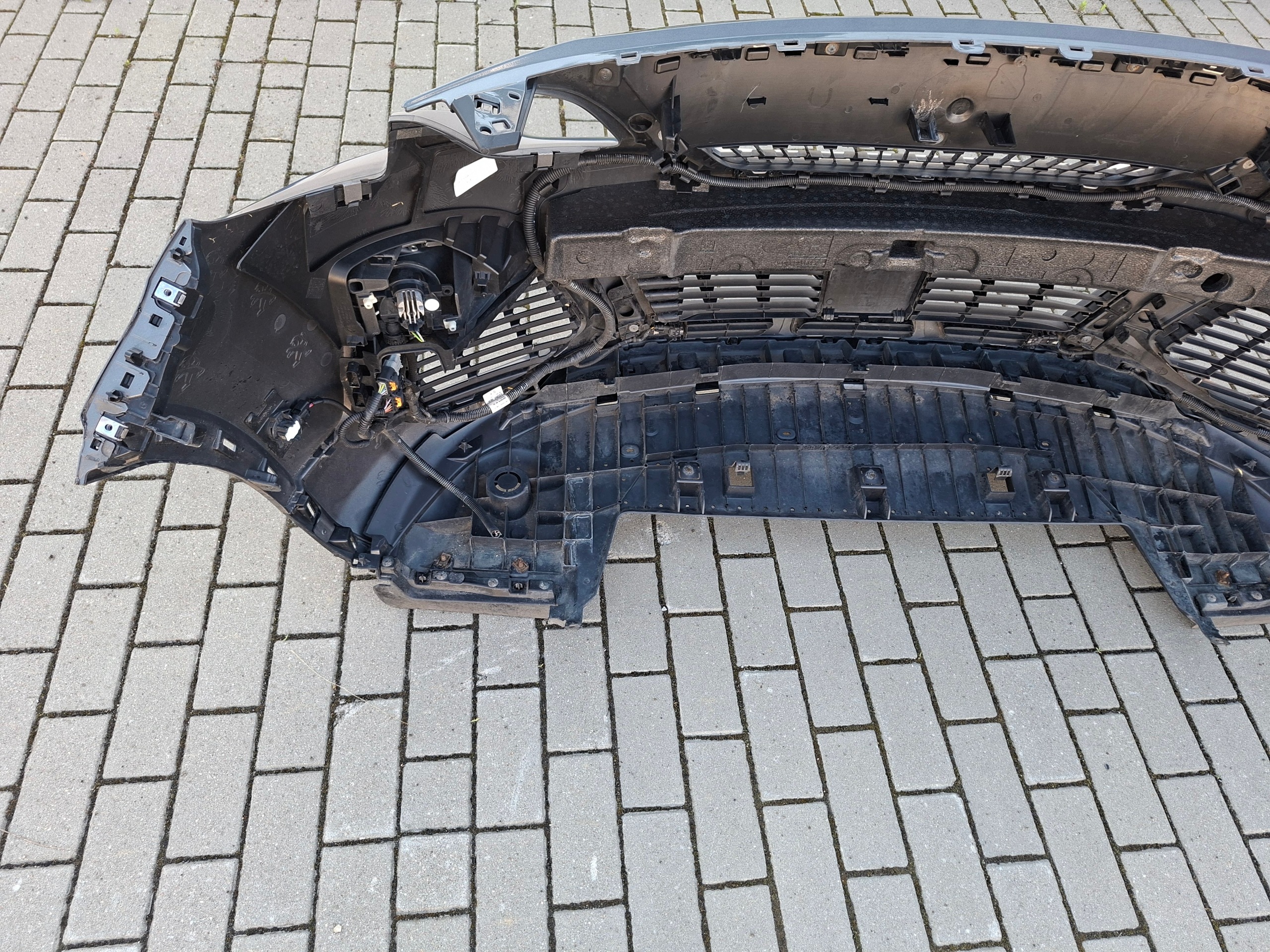 bumper front front PDC grill complete GT-LINE PEUGEOT 3008 II EVLC