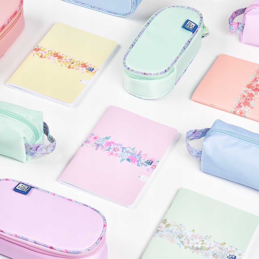 Zeszyt w kratkę A4 Oxford FLOWERS 60 kartek 1 szt Kolor Wielokolorowy