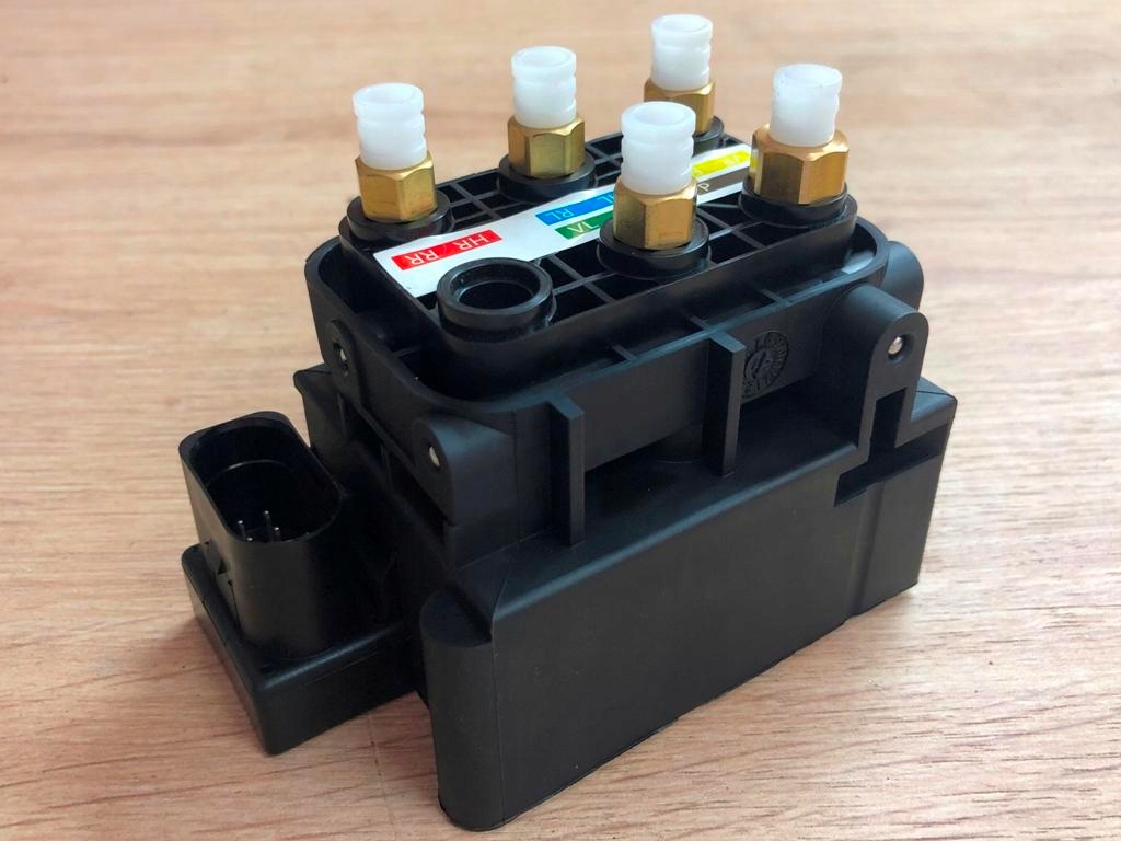 Listwa Rozdzielacz A0993200058 Do Mercedes S W217 E W211 CLS Coupe W219 Numer katalogowy części A0993200058