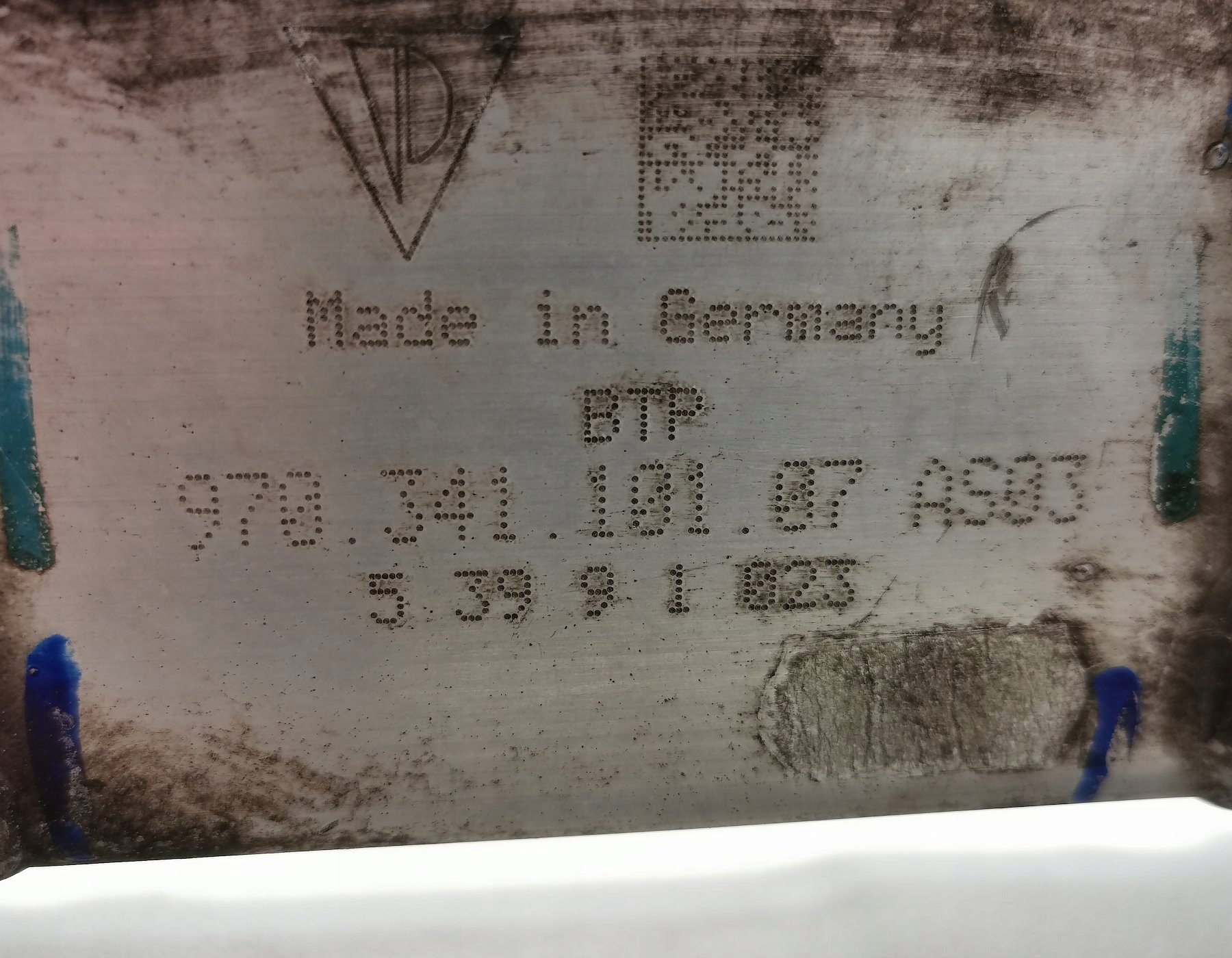 SANKI TRAWERS PORSCHE PANAMERA I 970 4.8 V8 97034110109 09-13 PRZED LIFT Numer katalogowy części 97034110109