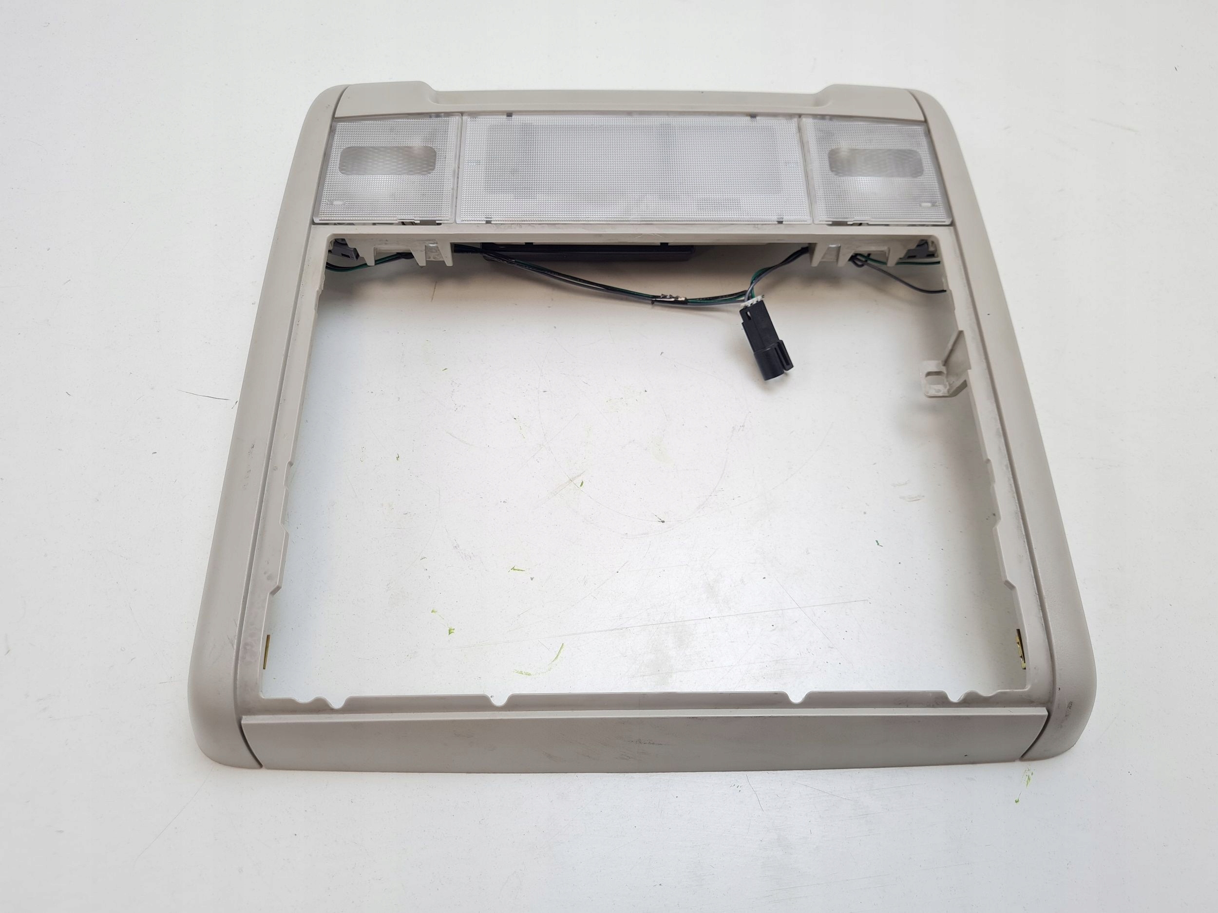 2018 Cadillac ESCALADE IV свет кресло переднего 25835387