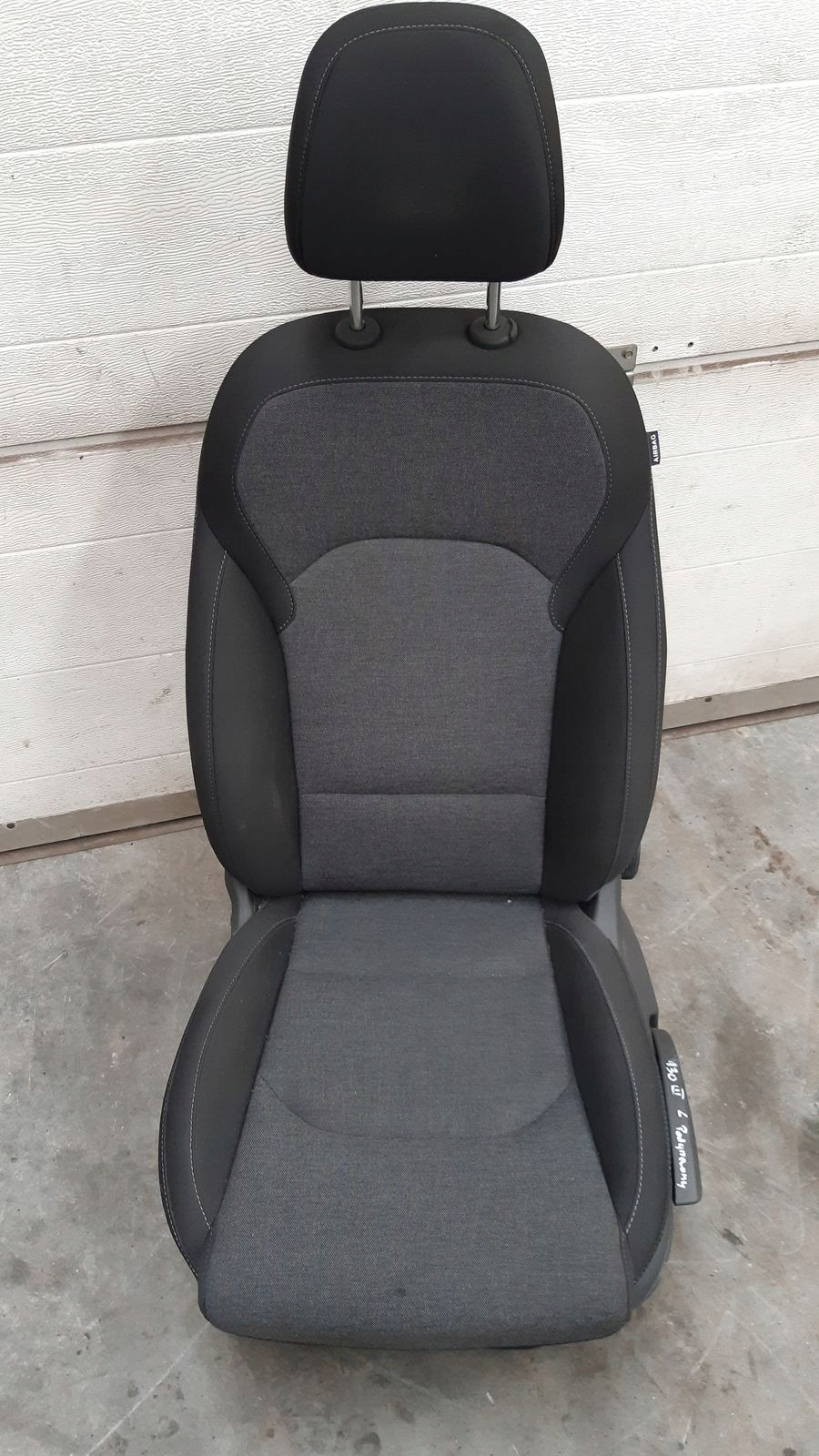 seat front left driver´s Hyundai i30 III LIFT 1.0T GDI
