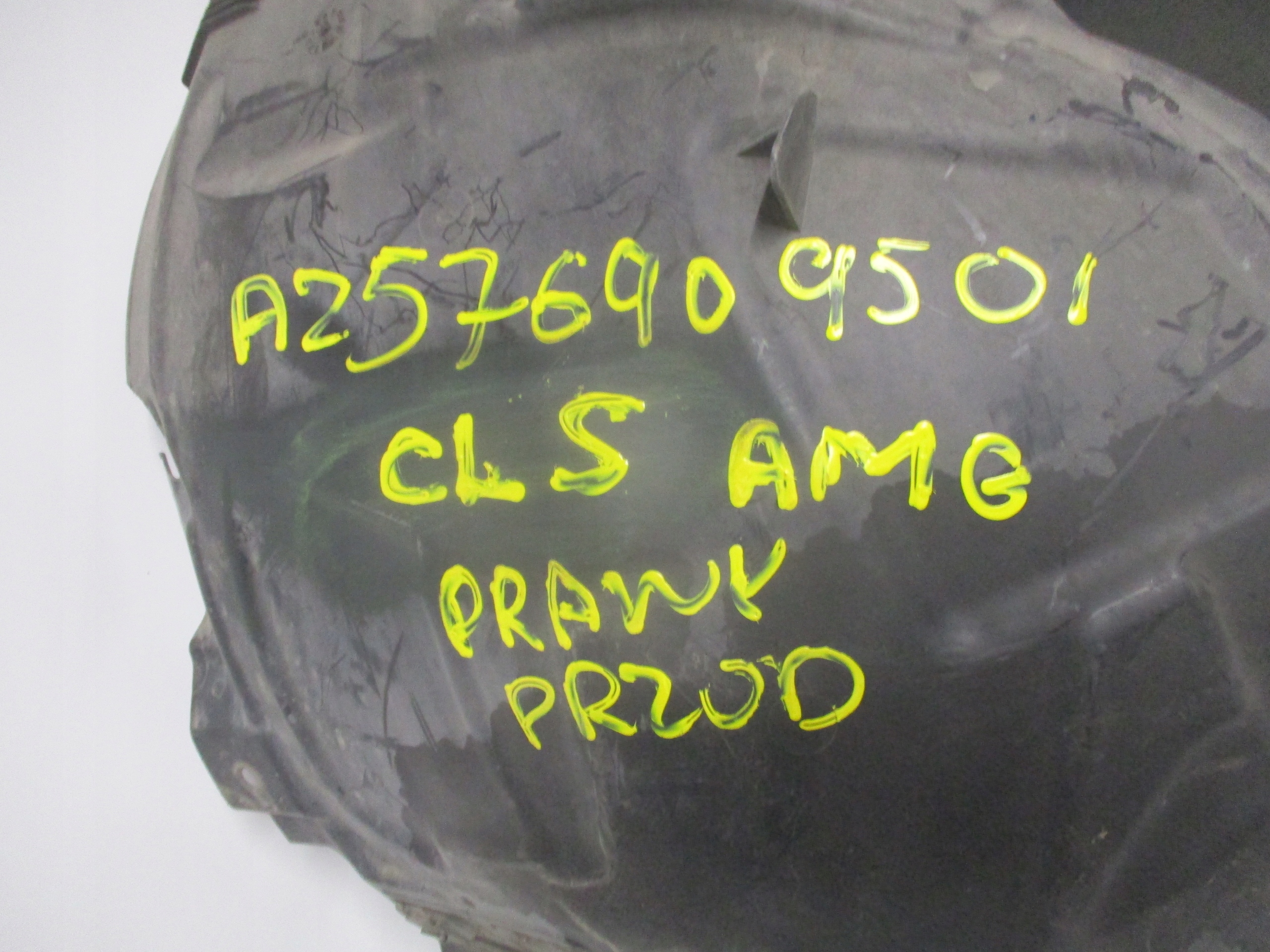 mudguard MERCEDES CLS AMG A2576909801 right front