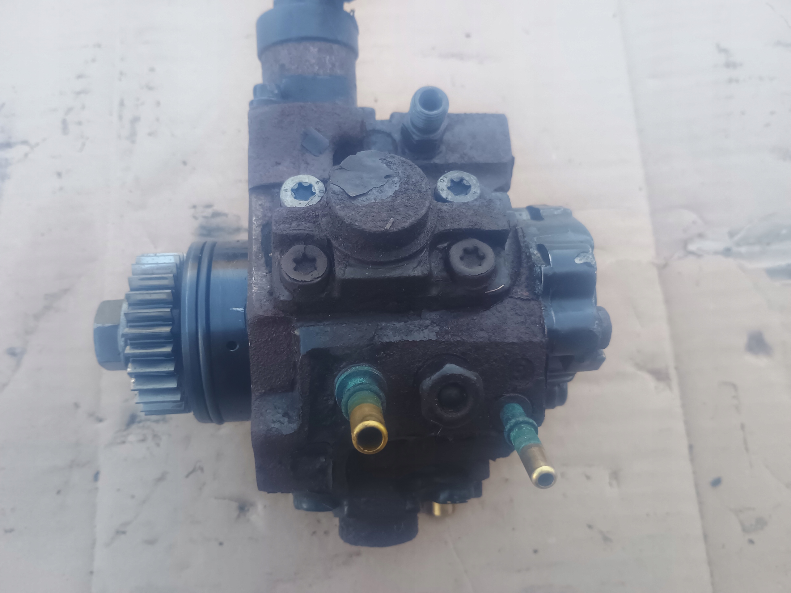 injection pump 0445010234 RENAULT MASTER III 2.3 DCI
