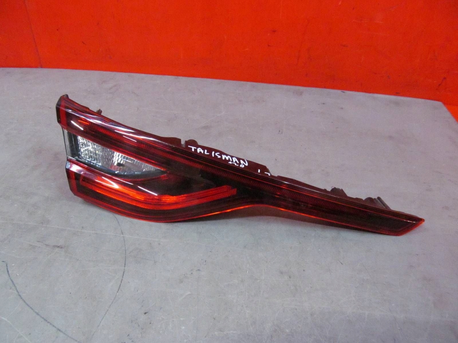 RENAULT TALISMAN sedan 15- light bonnet boot left rear part rear 265552154R