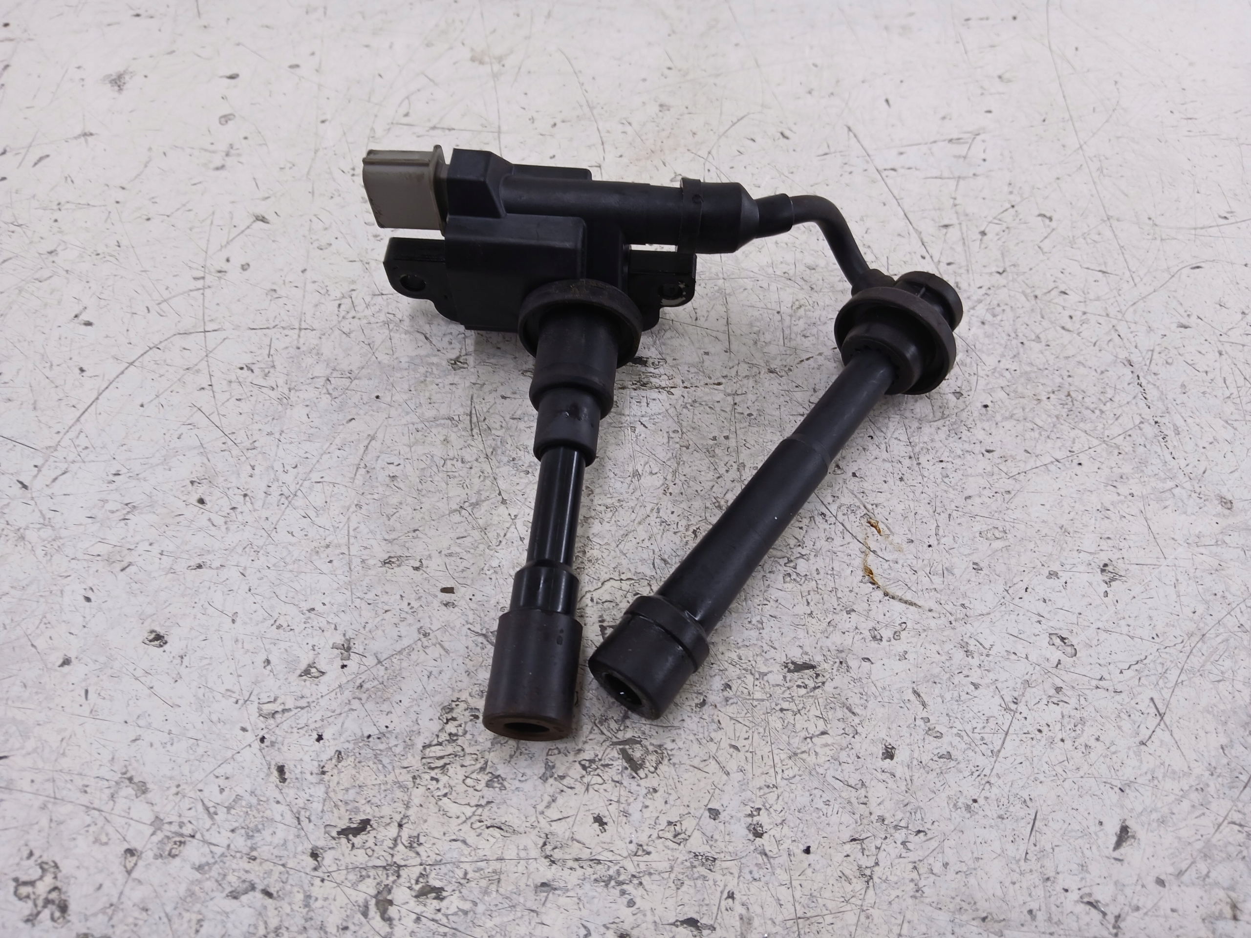 SUZUKI SWIFT III 1.3 coil ignition 099700-0370