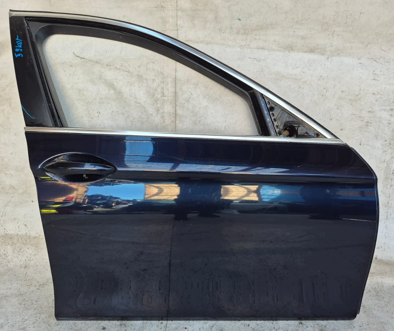 BMW 5 F10 F11 10-17 door right front front