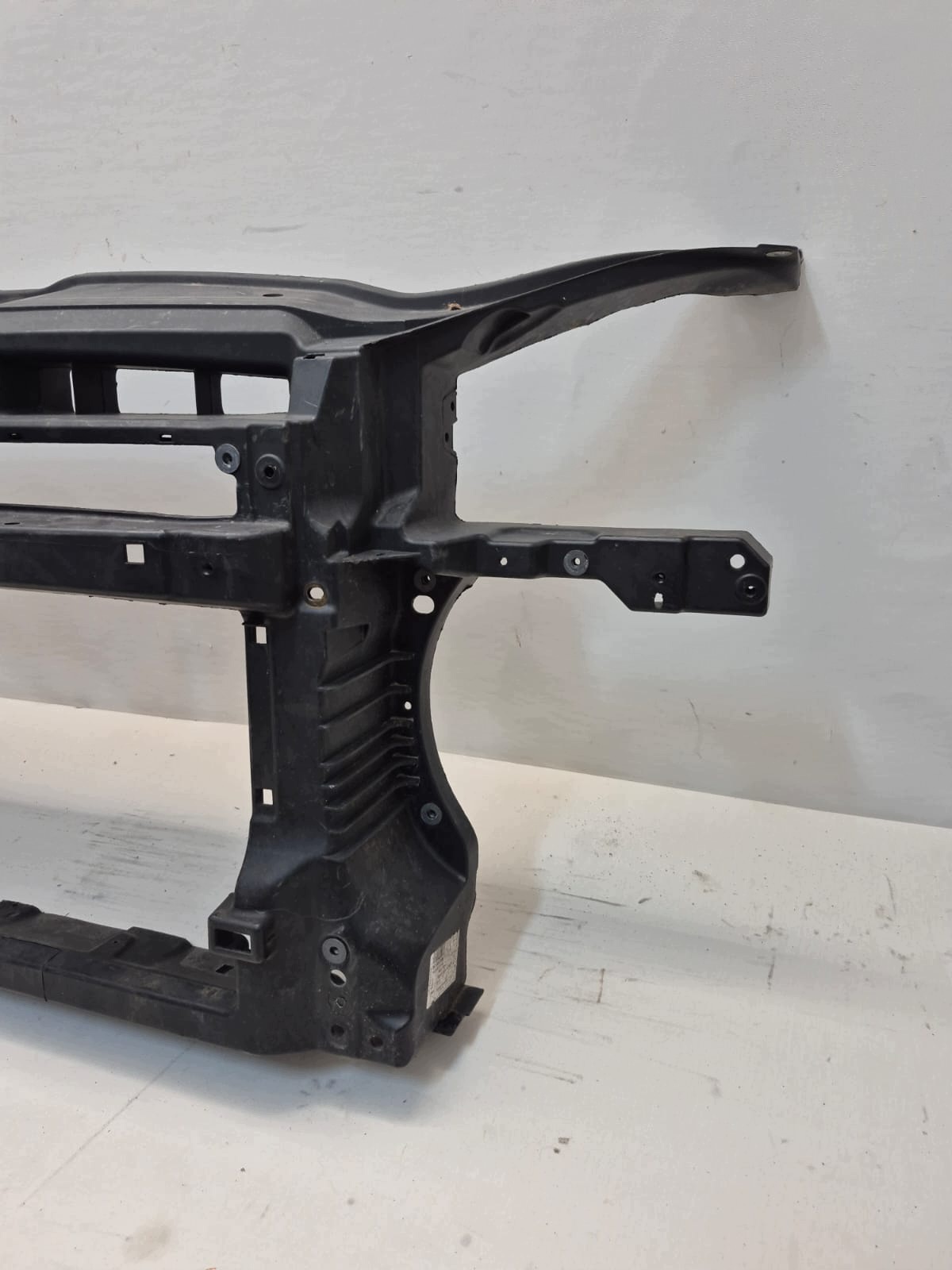 VW GOLF V 5 03-09 support panel for radiators pillar