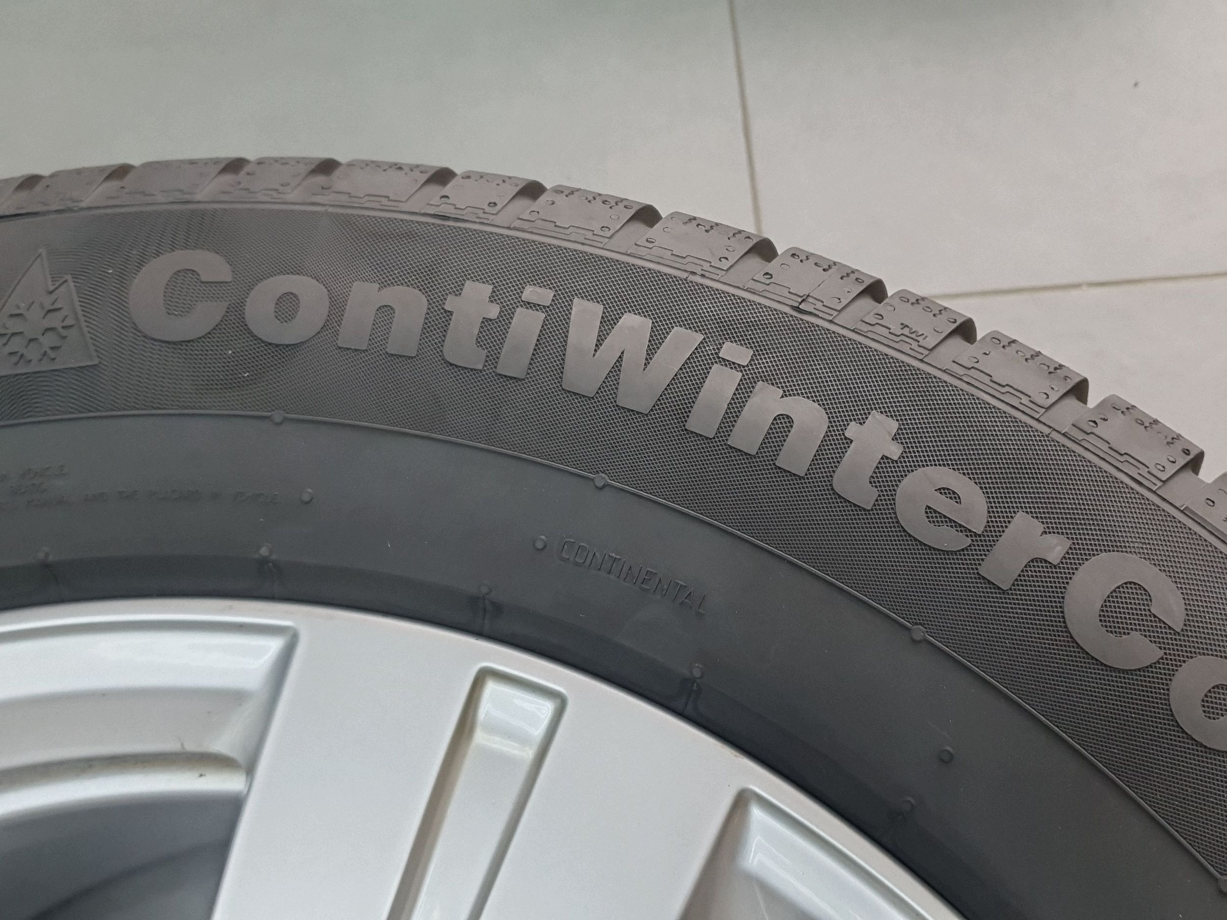 Audi Q7 4M disc wheels winter 18 255/60 continental et25 4M0601025A