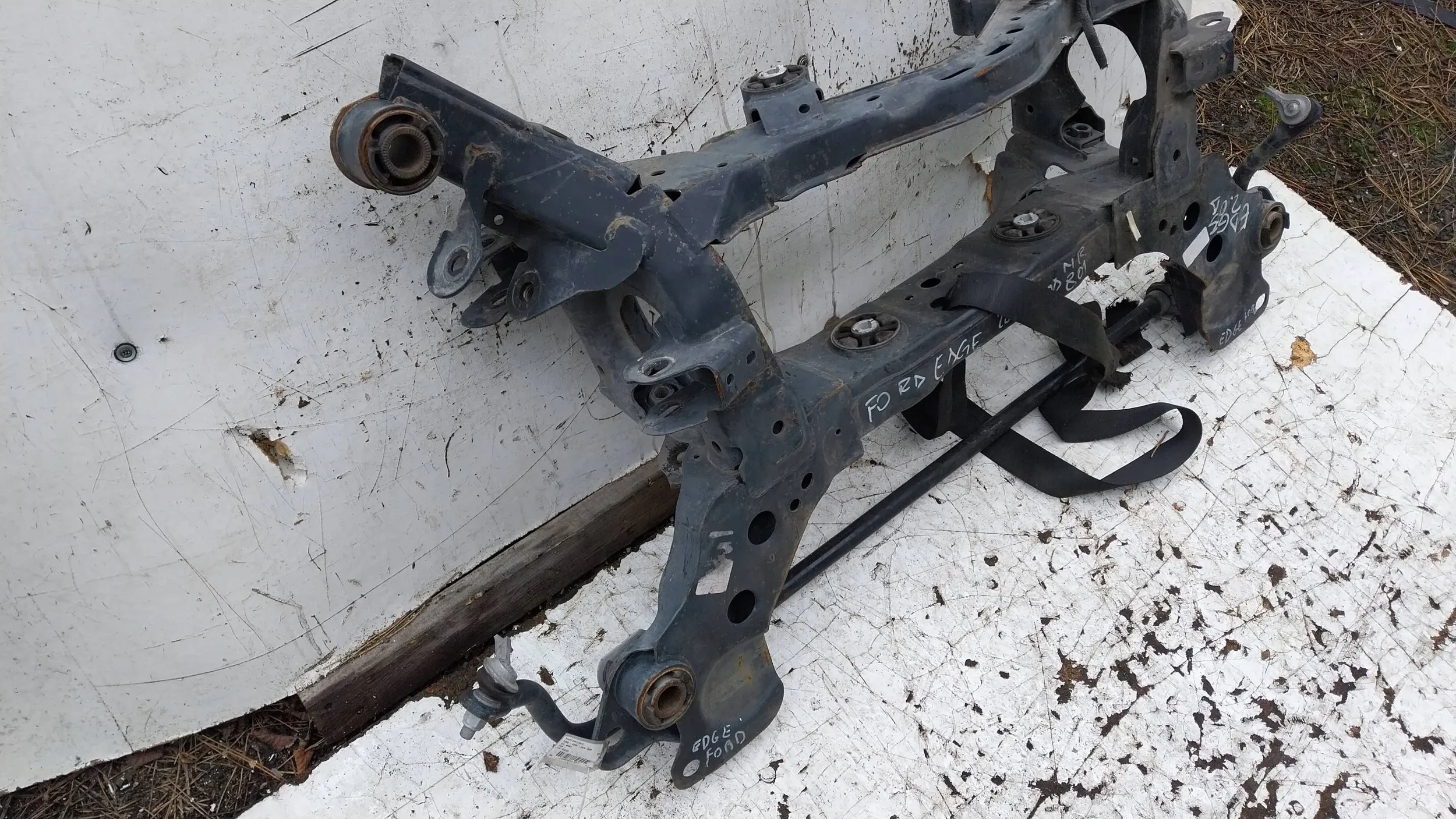 axle beam subframe axle beam rear part FORD EDGE MK2 ll 15-18