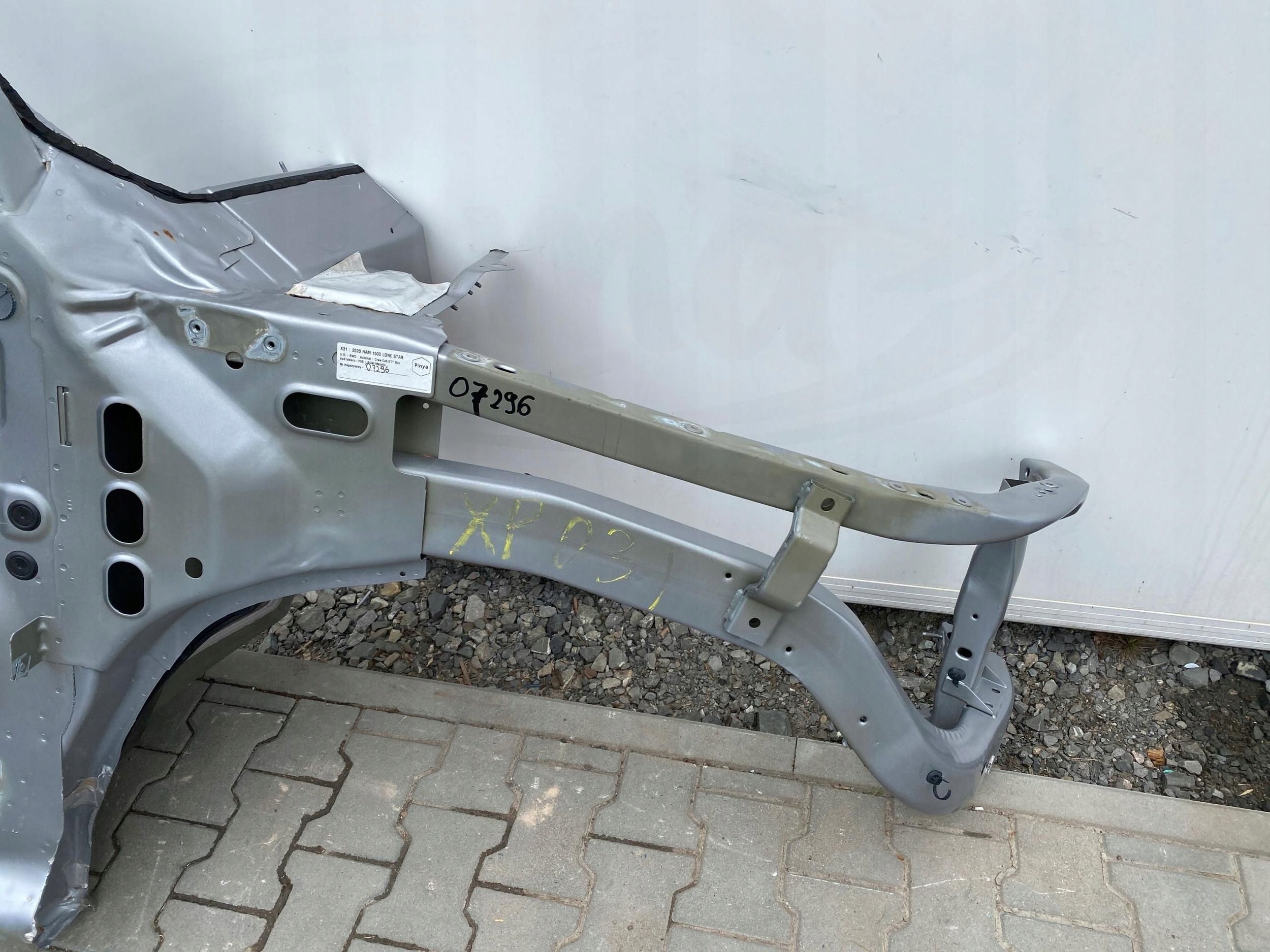 quarter right front kiel baran quarter poszyci Dodge Ram 1500 2019+ US