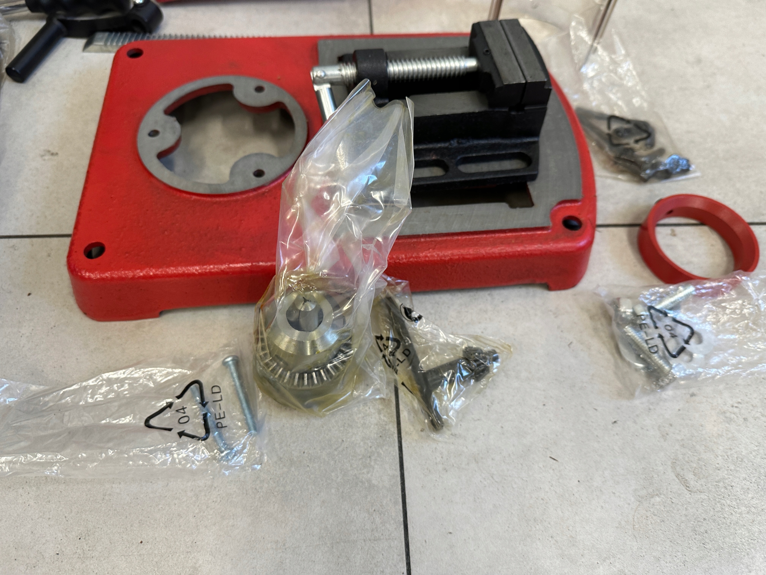 Wiertarka kolumnowa Einhell TC-BD 630 Marka Einhell