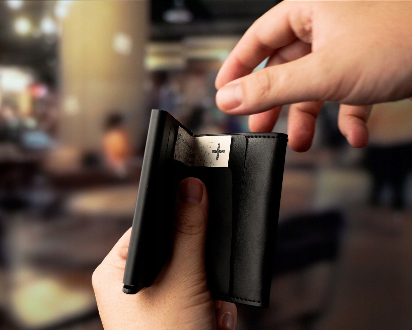 Portfel z mechanizmem dostępu do kart, rfid, mały Zapięcie brak zapięcia