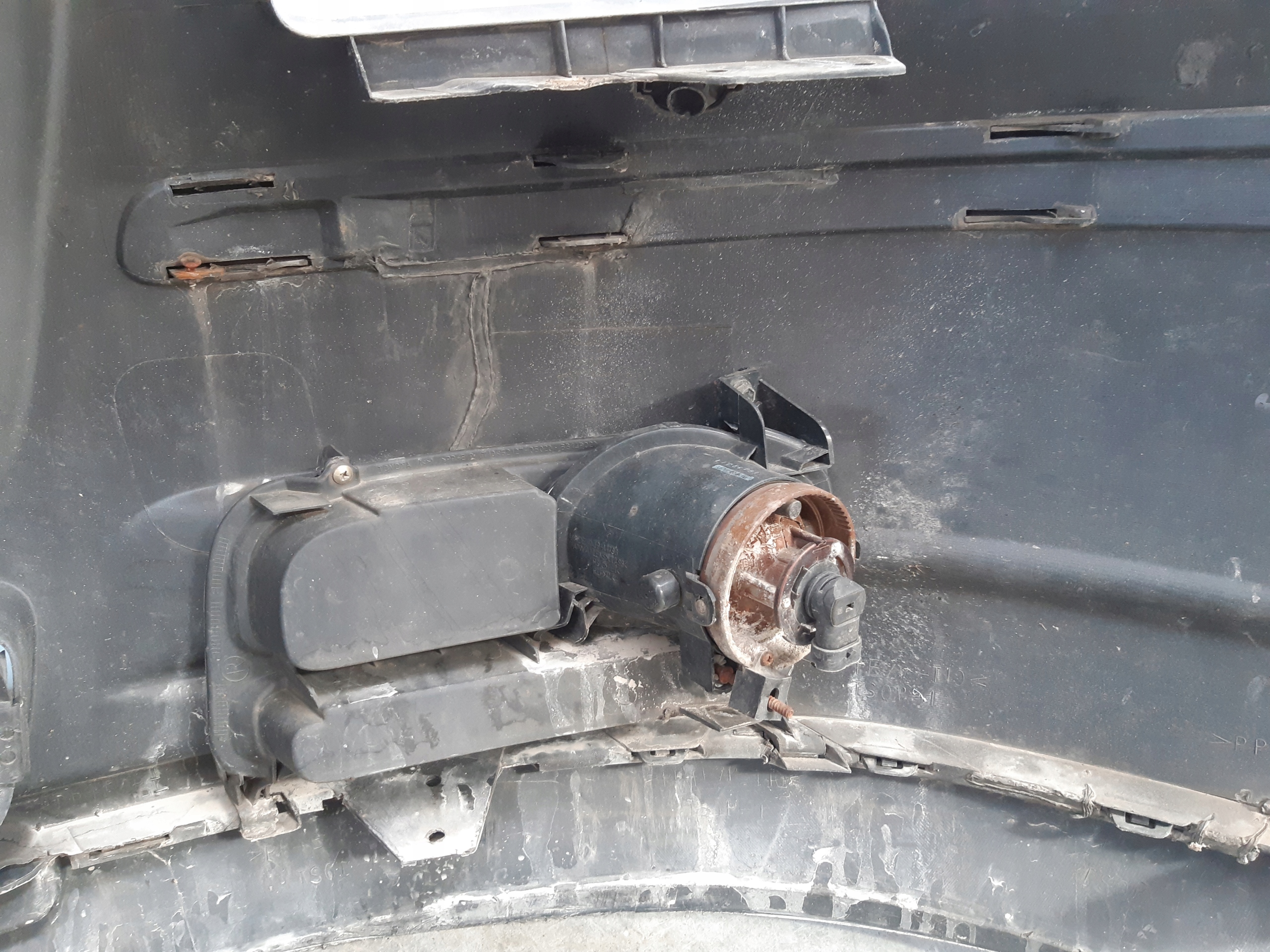 bumper front 1F6 Toyota Avensis T25